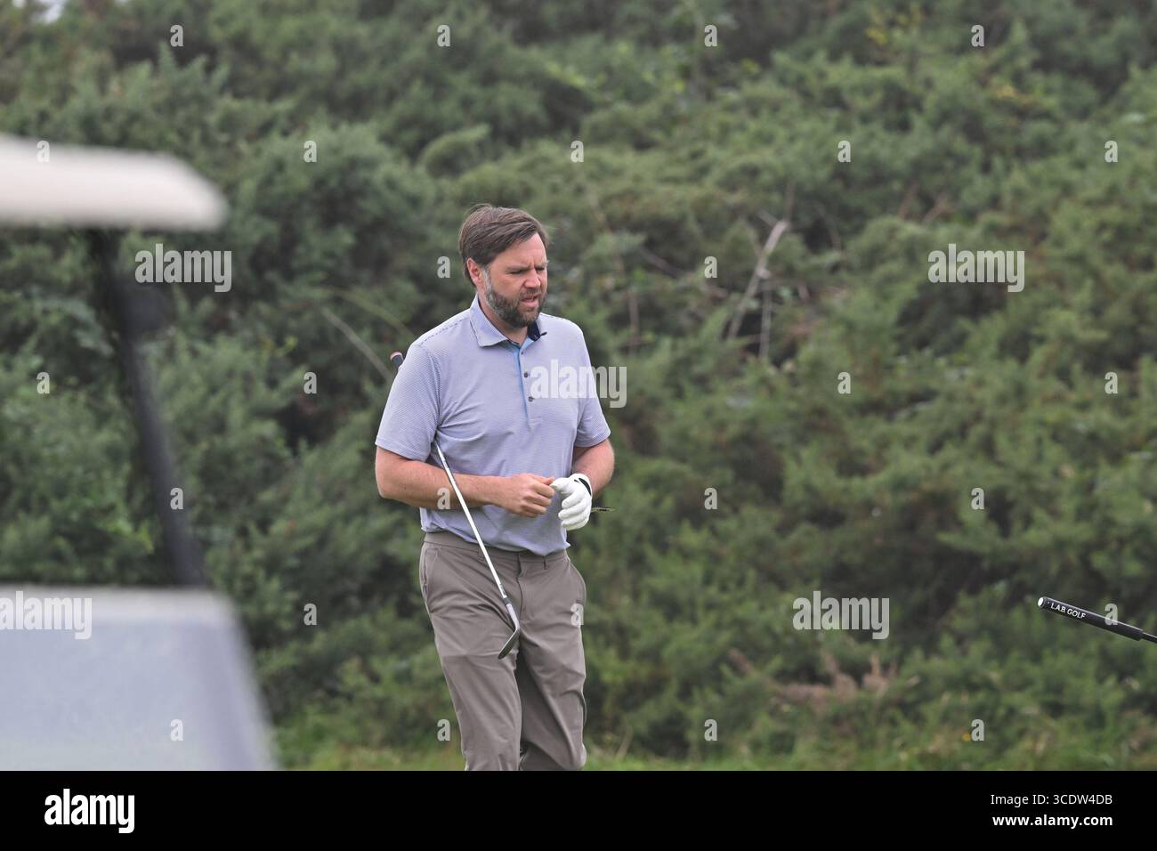 US-Vizepräsident JD Vance spielt Golf auf dem Trump Turnberry Golfplatz in South Ayrshire während seines Besuchs in Großbritannien. Bilddatum: Donnerstag, 14. August 2025. Stockfoto