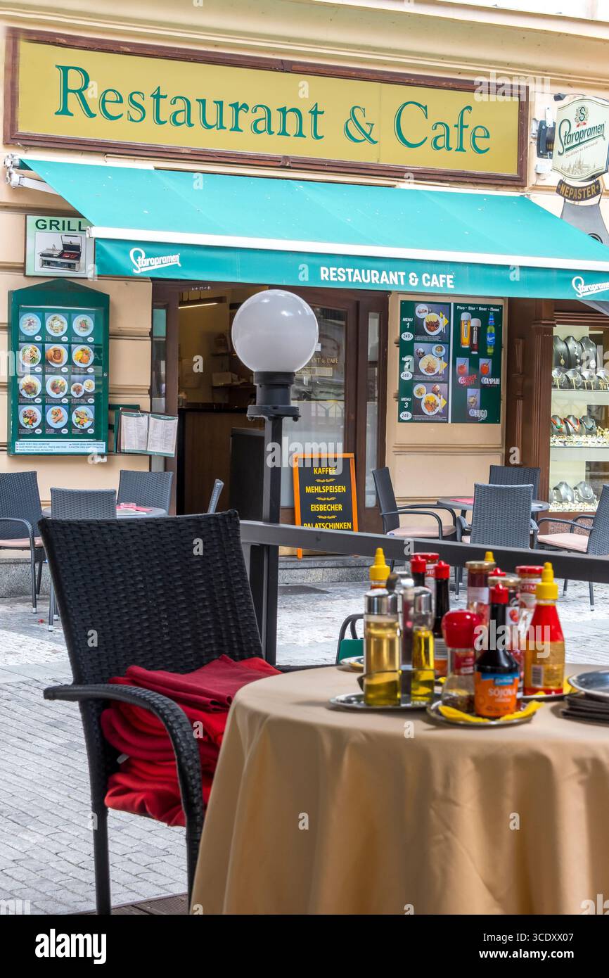 Terrasse eines Restaurants in Karlsbad, Tschechische Republik Stockfoto