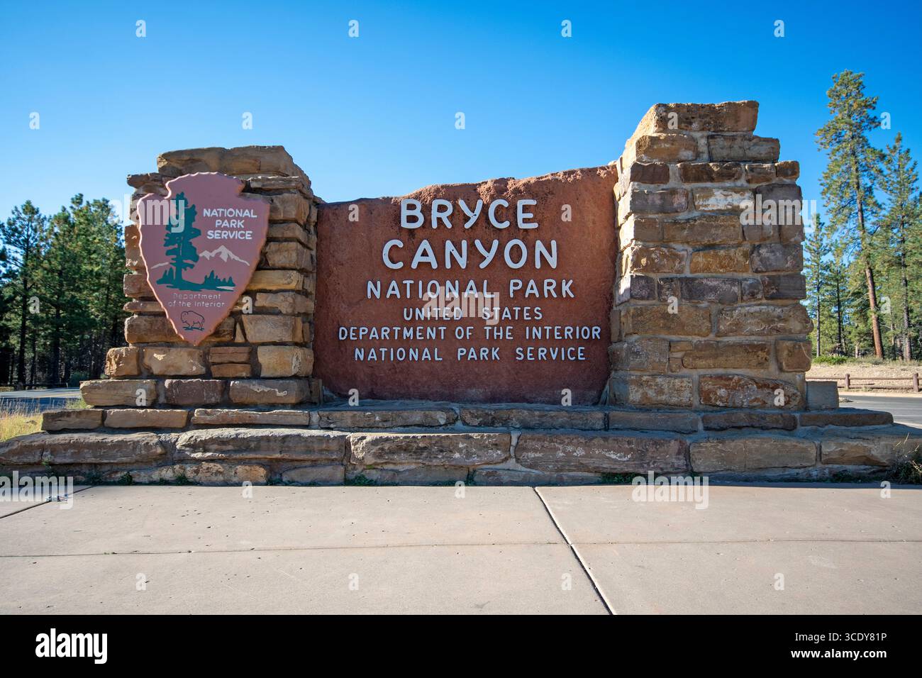 Schild zum Bryce Canyon National Park, Utah, USA Stockfoto