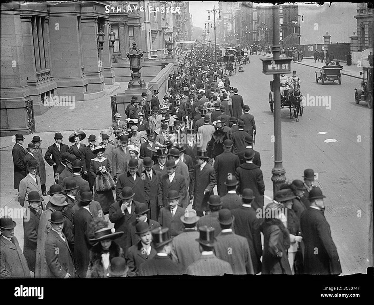 5th Avenue., New york Easter Parade [zwischen ca. 1910 und ca. 1915] Stockfoto