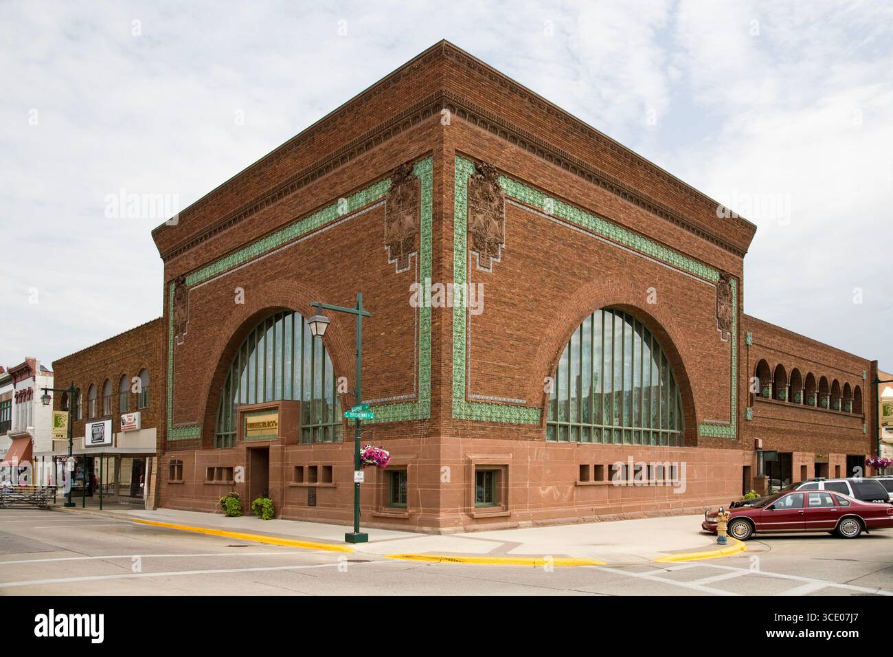 Blick auf das historische Gebäude der National Farmers Bank von Louis Sullivan aus dem Jahr 1908 in Owatonna, Minnesota Stockfoto