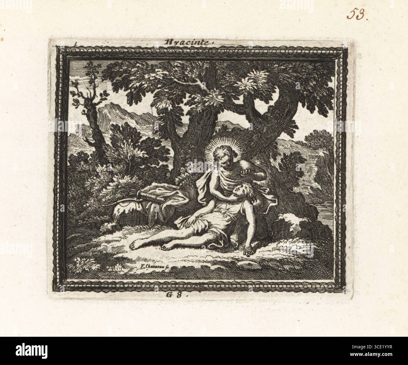 Apollo wiegt die Leiche seines Geliebten Hyazinth. Hyacinth starb bei einem Unfall beim Diskus. Apollo mit Halo ist unter einem Baum, mit Bogen, Köcher und Pfeilen auf einem Felsen. Hyacinte. Kupferstich von Francois Chauveau aus Metamorphoses d’Ovide en Rondeaux, Ovid’s Metamorphoses, chez Audran, Paris, 1676. Stockfoto