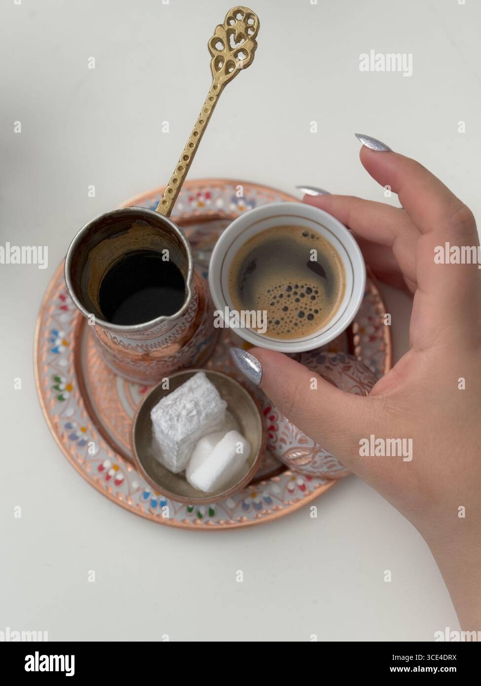 Authentische Bosnische Kaffeerituale Stockfoto