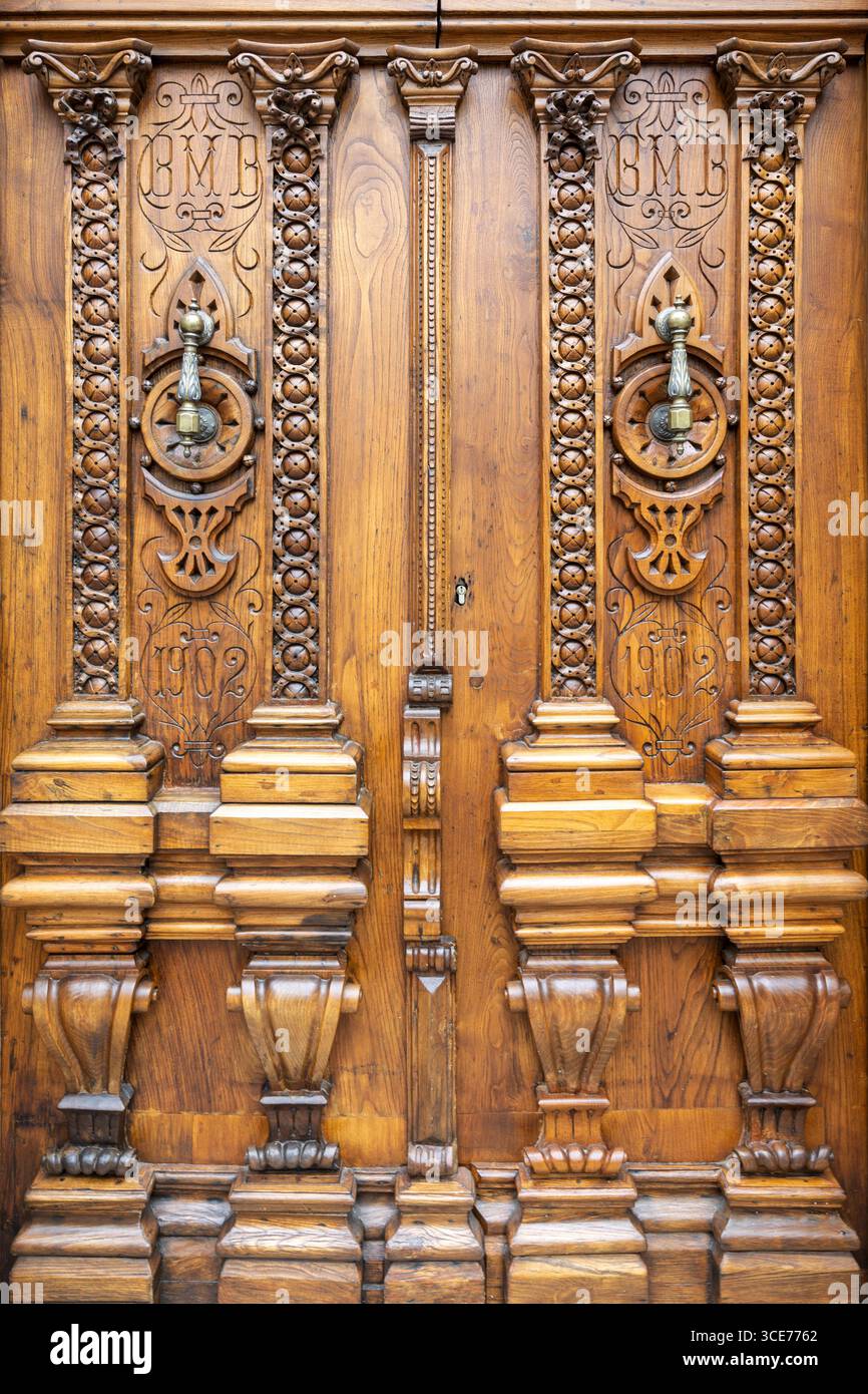 Elegeant Holztür, Pontevedra Altstadt, A Coruna, La Coruna, Spanien Stockfoto
