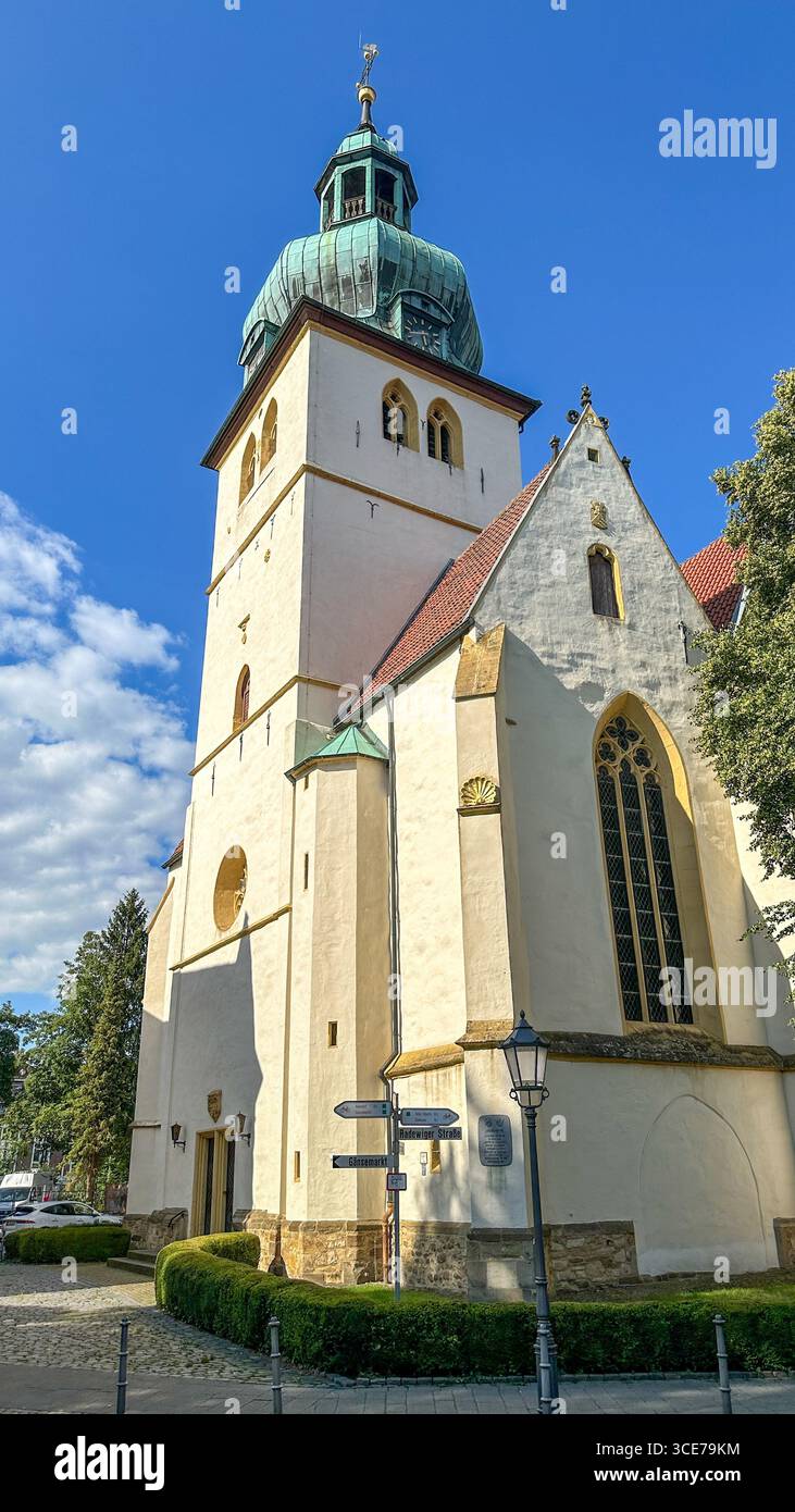 St. Jakobi Kirche, ehemalige Wallfahrtskirche und evangelisch-lutherische Pfarrkirche im Bezirk Radewig in Herford. Stockfoto