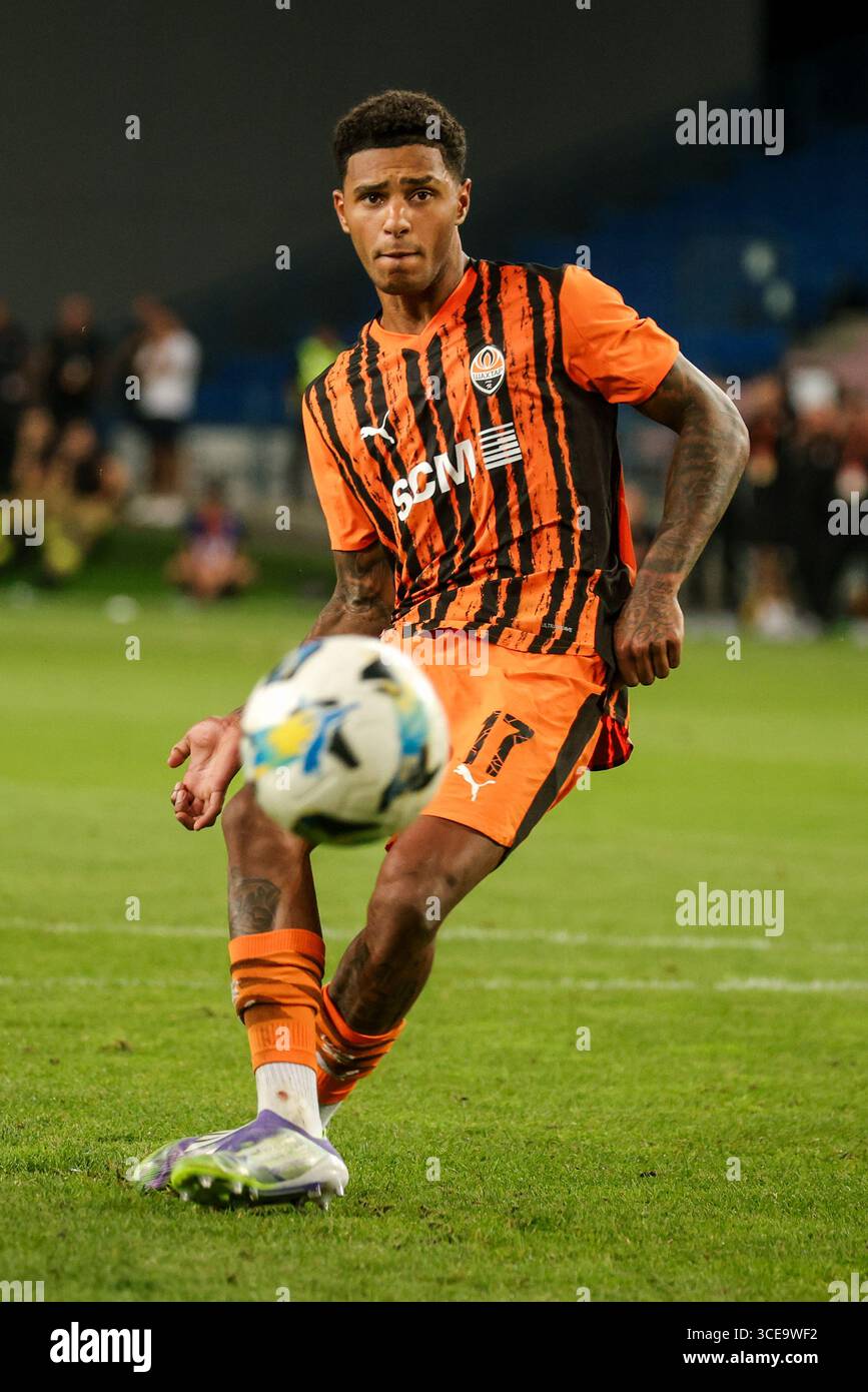 Vinicius Tobias da Silva aus Shakhtar wurde während des Spiels der UEFA Europa League zwischen dem FC Shakhtar Donetsk und dem FC Panathinaikos Athen im Henryk Reyman Cracow Municipal Stadium gesehen. Endergebnis: Shakhtar Donetsk 0:0 Panathinaikos Athen (Panathinaikos gewann mit 4:3 im Elfmeterschießen). Stockfoto