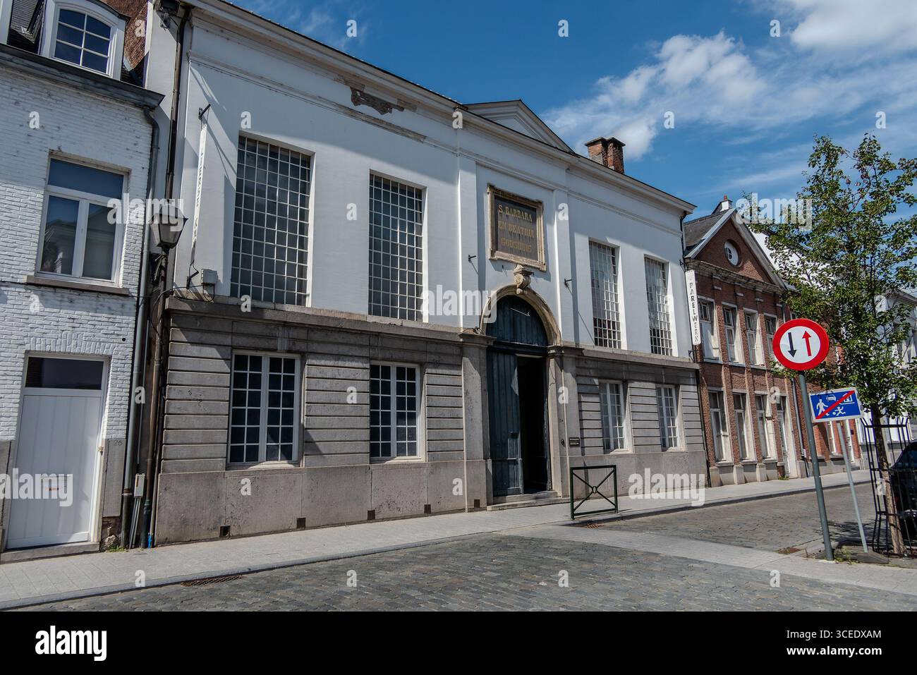 Lier, Belgien, 15. August 2025. Das Godshuizen, ein Haus Gottes in der Antwerpener Stadt Lier, befindet sich in der Begijnhofstraat 14 und 24. Stockfoto Lier, Belgien, 15. August 2025. Das Godshuizen, ein Haus Gottes in der Antwerpener Stadt Lier, befindet sich in der Begijnhofstraat 14 und 24. Stockfoto