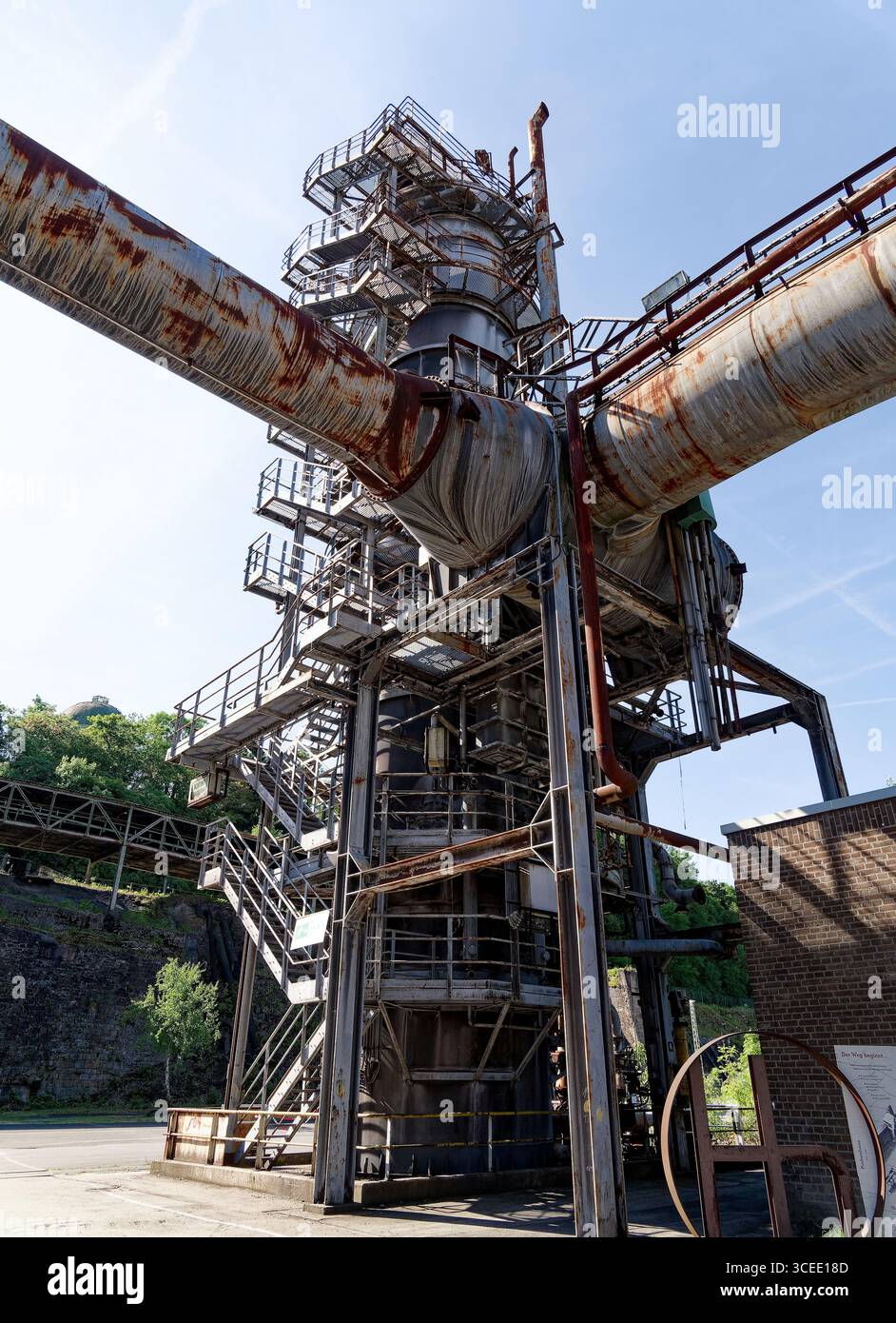 Hattingen, Deutschland, 20. Mai 2025 - Henrichshuette. Ehemaliges Stahlwerk, heute als Museum betrieben. Teil der Route des industriellen Erbes. Stockfoto