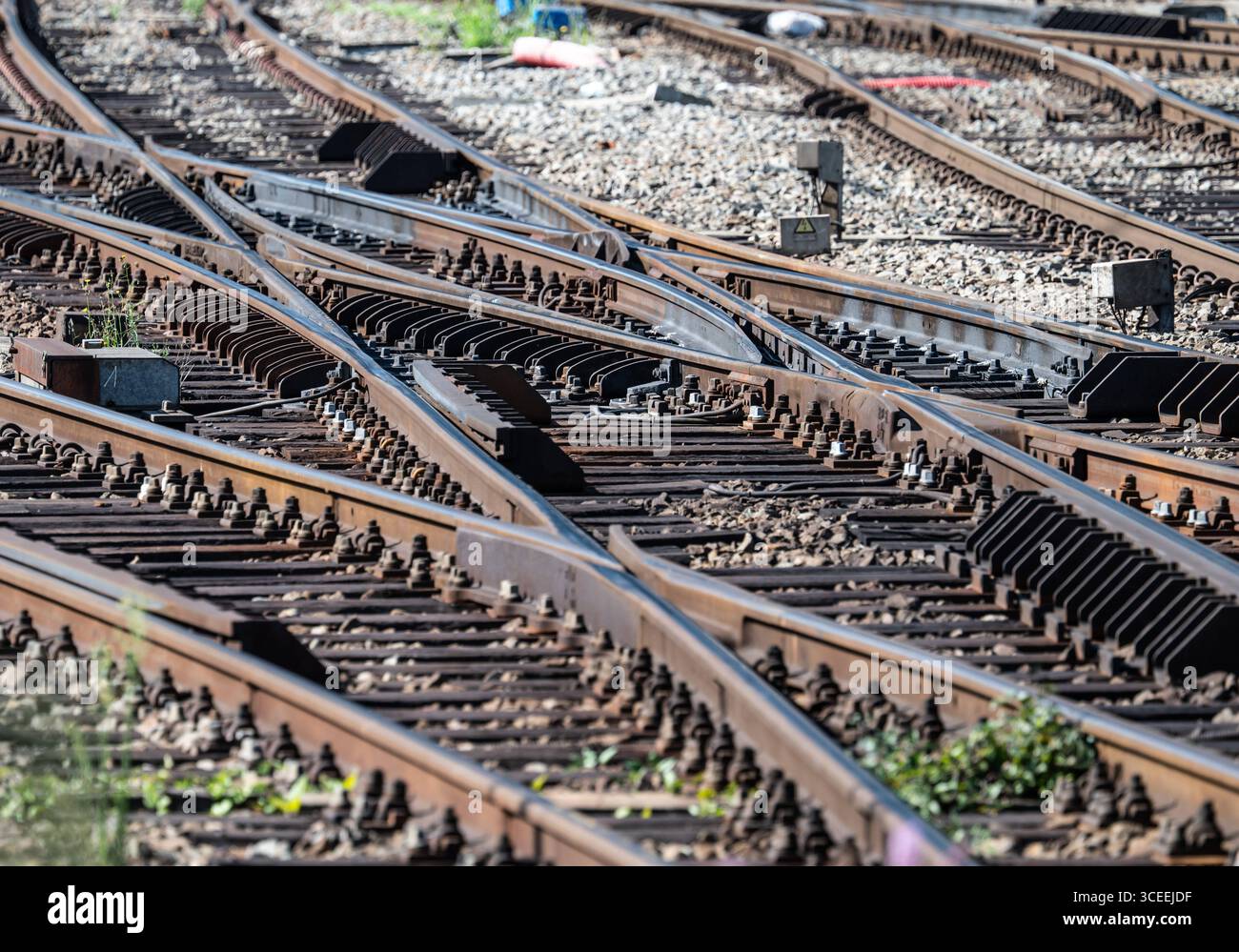 Eisenbahnstrecke und Gleise am Bahnhof Brüssel Nord, Brüssel, Belgien 10. August 2025 Stockfoto