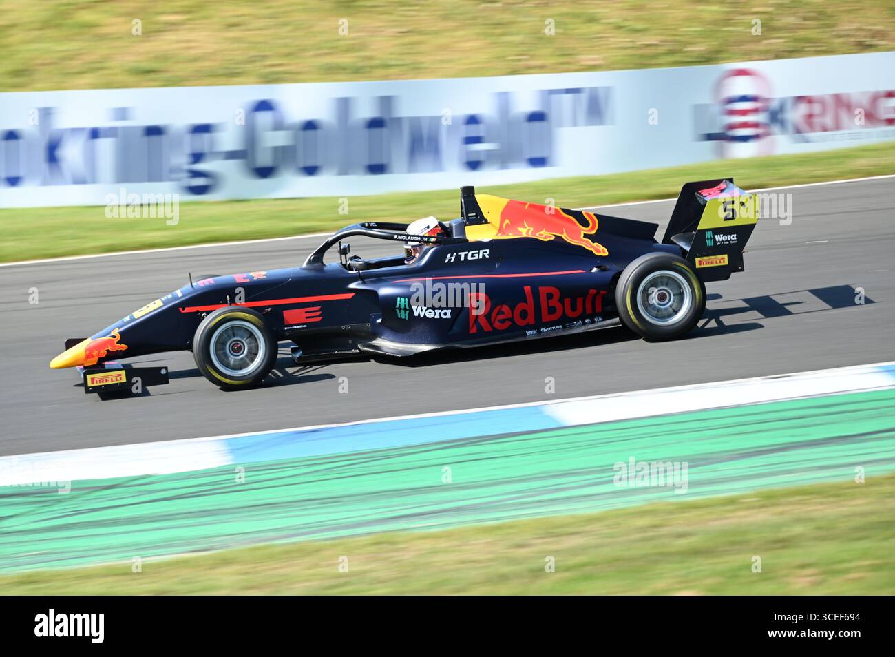 Knockhill, Schottland, Großbritannien. August 2025. Irlands Fionn McLaughlin in der britischen Formel-4-Action in Knockhill. 2025 gewann er die F4-Meisterschaft. Quelle: PJ Parker / Alamy Live News Stockfoto