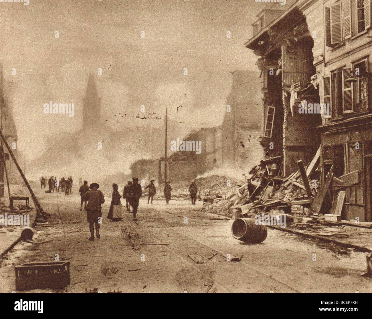 Ruinen und Zerstörungen nach der Schlacht von Amiens, auch bekannt als dritte Schlacht von Picardie, 1918 Stockfoto