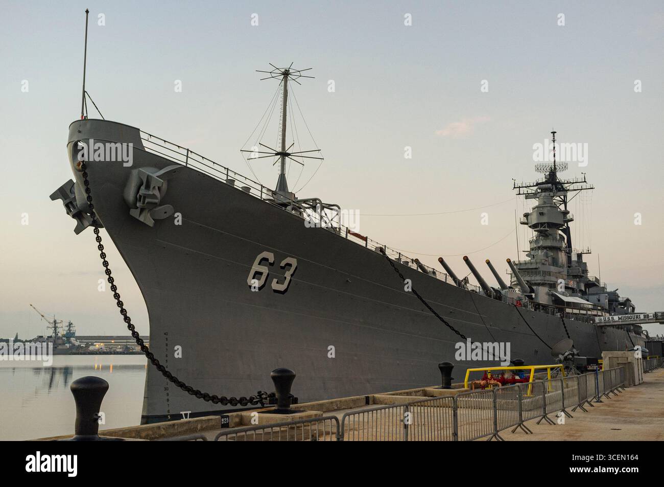 U.s.s. Missouri BB-63 ein Iowa-Klasse Schlachtschiff, Ford Island, Pearl Harbor, Oahu, Hawaii, USA Stockfoto