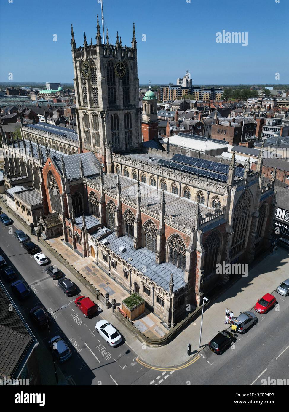 areal Views of Hull Minster ist eine anglikanische Kirche im Zentrum von Hull. Die Kirche hieß Holy Trinity Church. East Riding of Yorkshire, England Stockfoto