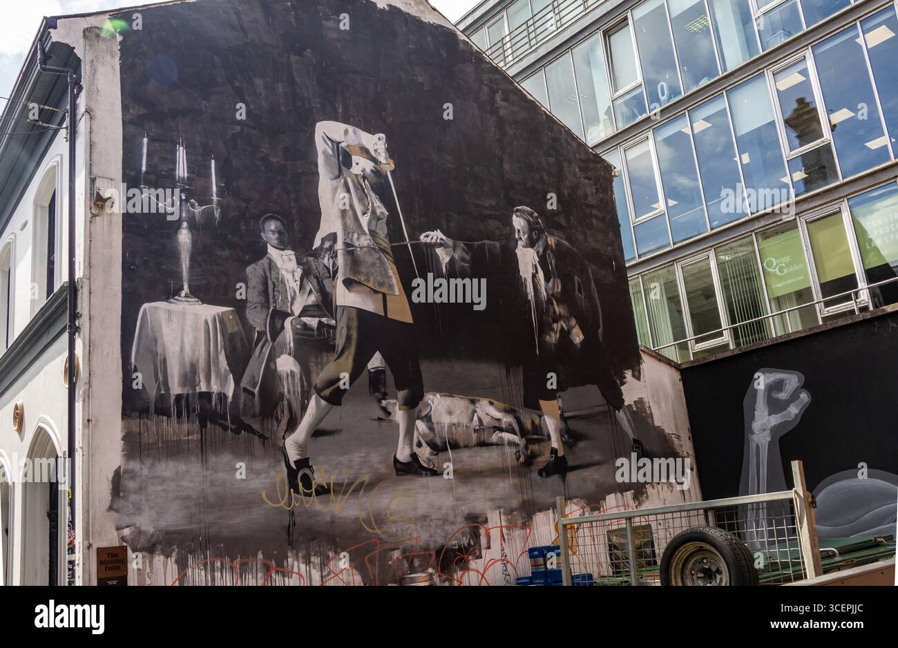Artikulationsbild an einer Wand in Belfast Stockfoto