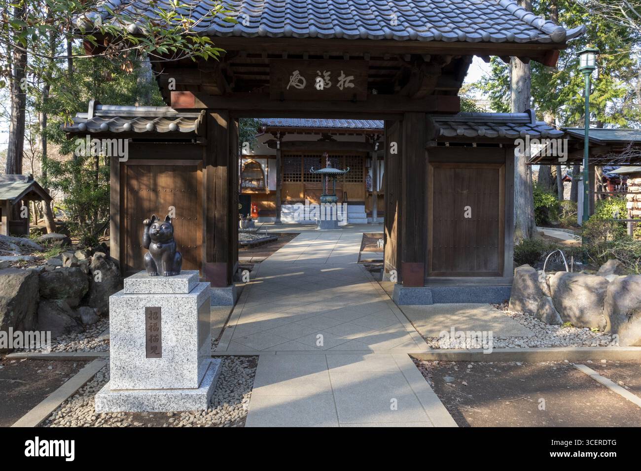 Ort des Interesses, Touristenattraktion, Statue mit einer Katzenfigur, Gotokuji-Tempel, Katzentempel, GOtoku-JI, buddhistischer Tempel, Gotokuji, Setagaya Cit Stockfoto