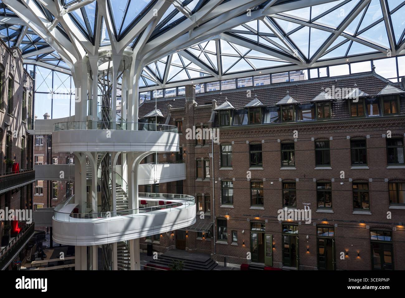 AMSTERDAM - Inneres der Universitätsbibliothek (UB) der Universität Amsterdam. Nach jahrelanger Renovierung und Renovierung wird die Bibliothek bald wieder geöffnet. ANP JEROEN JUMELET niederlande Out - belgien Out Stockfoto
