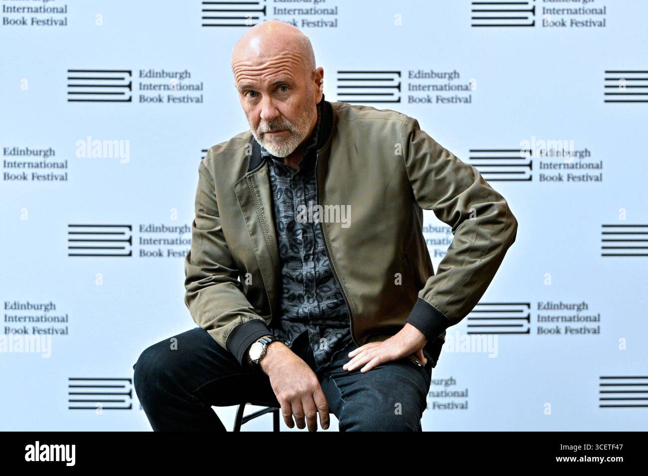 Edinburgh, Schottland, Großbritannien. August 2025. Edinburgh International Book Festival: Australischer Autor Richard Flanagan, der 2014 den man Booker Prize für seinen Roman The Narrow Road to the Deep North gewann. Quelle: Craig Brown/Alamy Live News Stockfoto