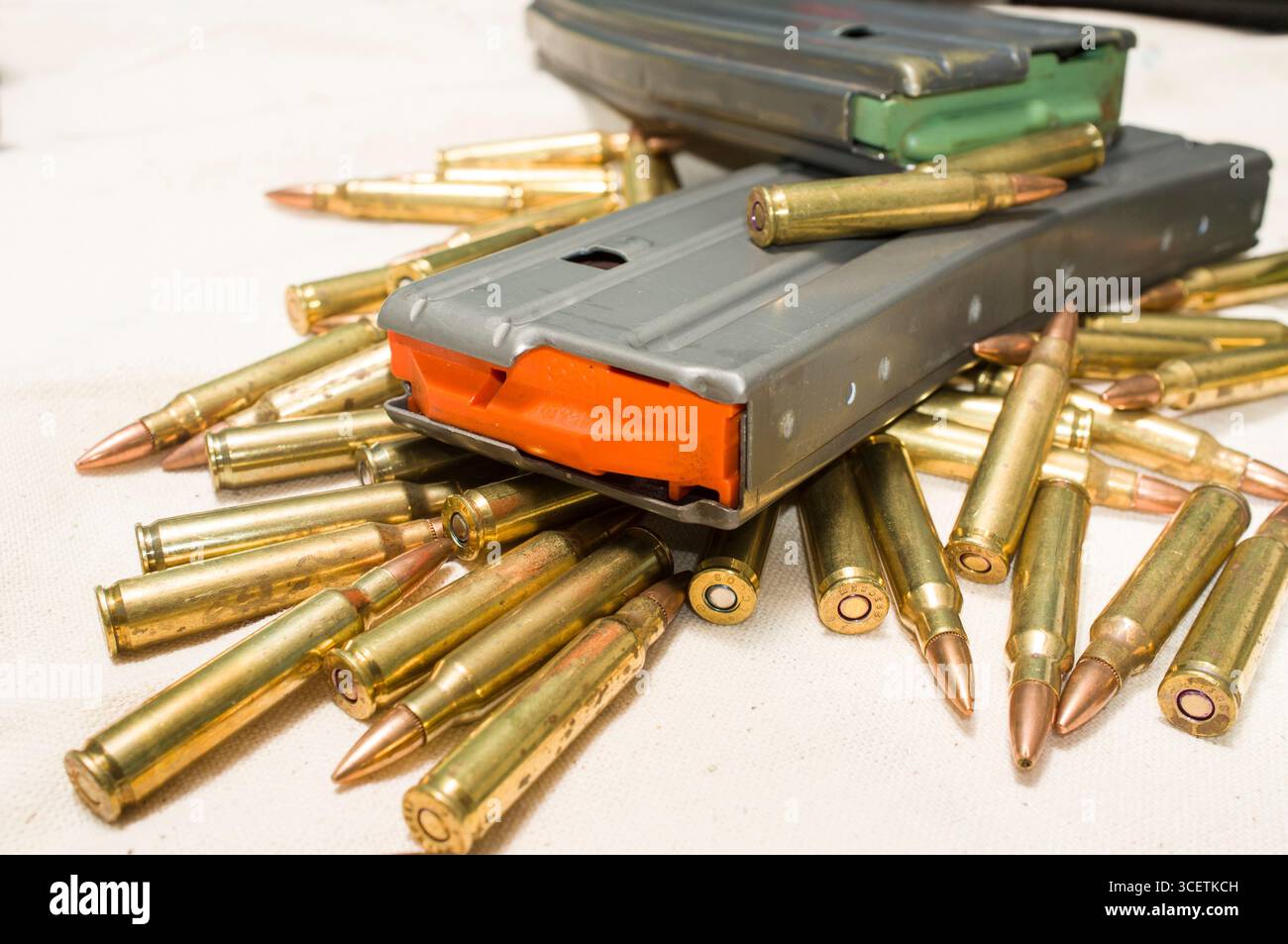 Aluminium-Zeitschriften für das AR-15/M-16 Gewehr mit.223 Kaliber Patronen, USA Stockfoto