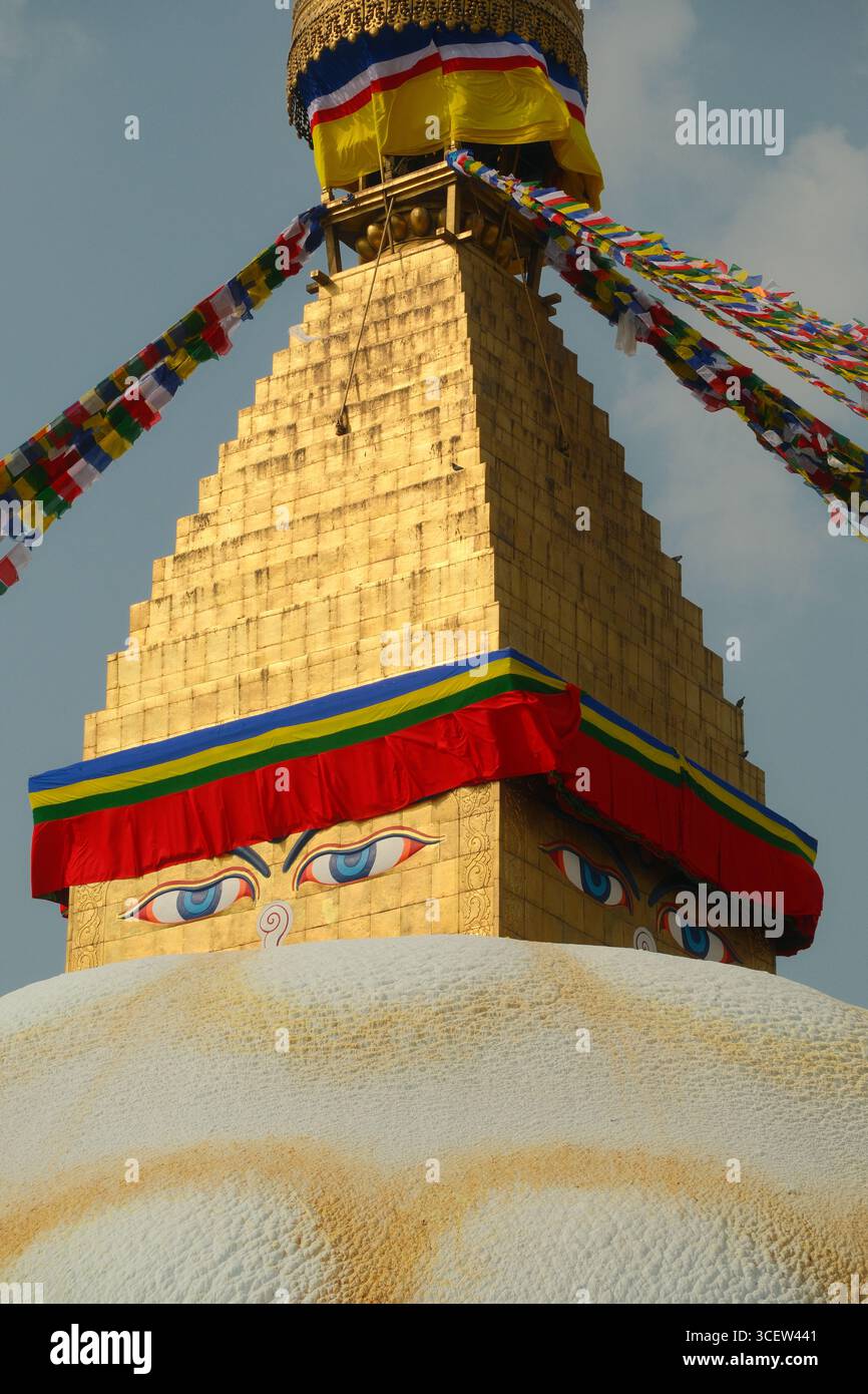 Nahaufnahme von Buddha Augen auf Boudhanath Stupa, Kathmandu, Nepal Stockfoto