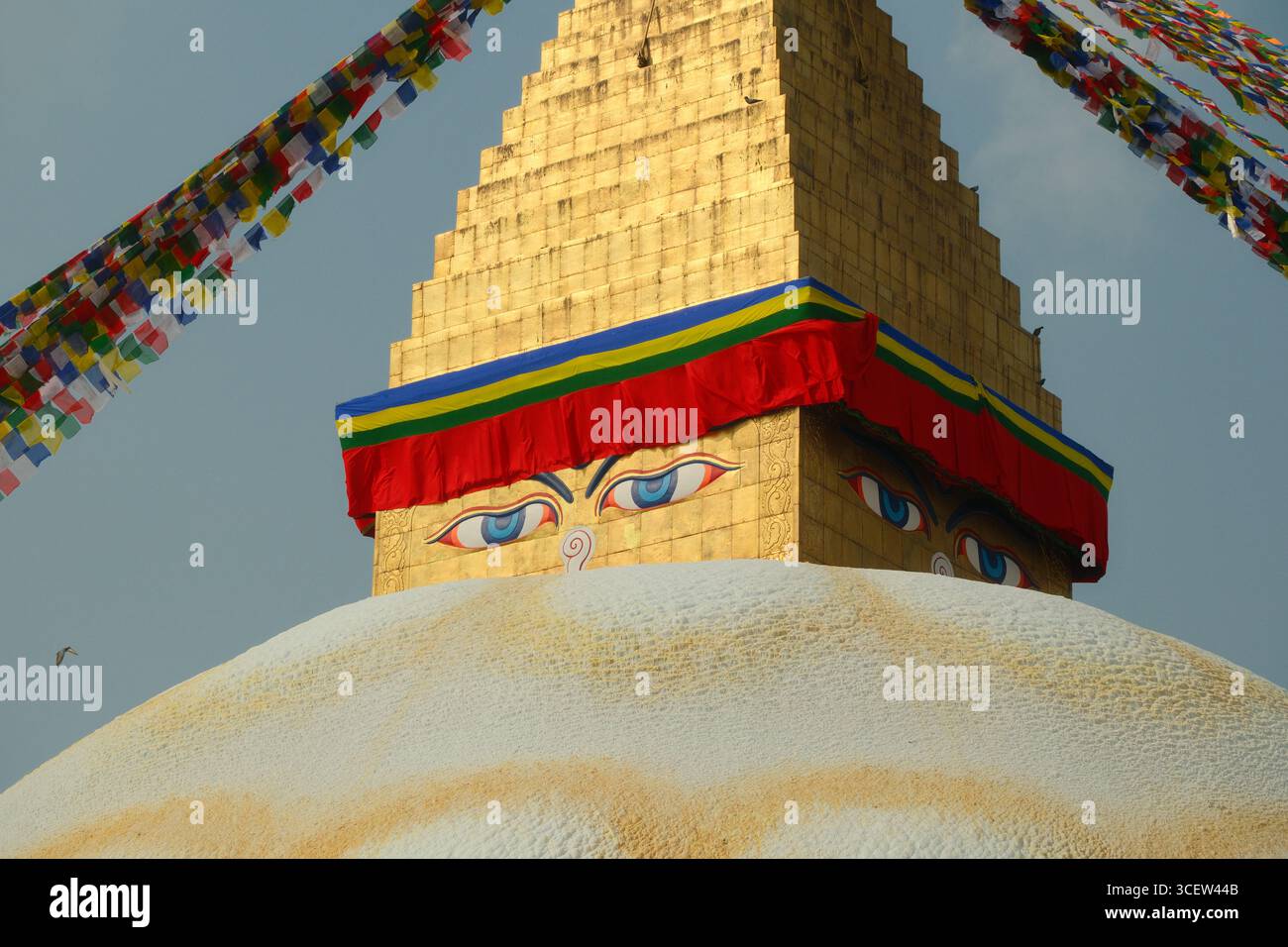 Nahaufnahme von Buddha Augen auf Boudhanath Stupa, Kathmandu, Nepal Stockfoto