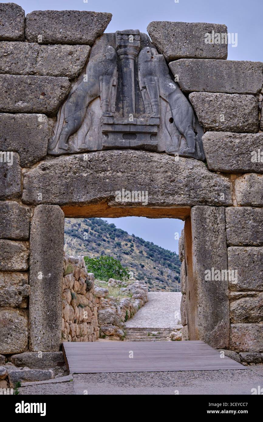 Griechenland, Region Peloponnes, archäologische Stätte von Mykenen (Mykines), die zum UNESCO-Weltkulturerbe erklärt wurde, das Löwenessentor Stockfoto