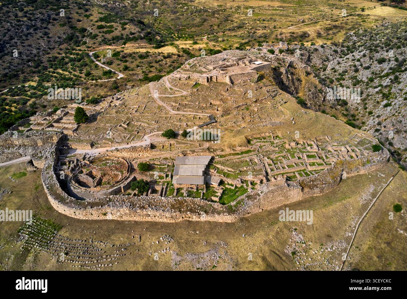 Griechenland, Region Peloponnes, aus der Vogelperspektive der archäologischen Stätte Mykines (Mykines), die zum UNESCO-Weltkulturerbe gehört Stockfoto
