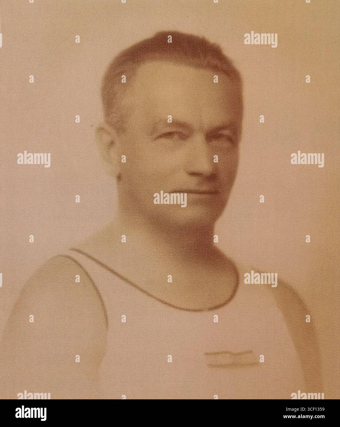 Dieses Foto, das vor 1942 aufgenommen wurde, zeigt Augustin Pechlat, eine Schlüsselfigur der tschechischen Sokol-Bewegung, Lehrer und Mitglied des tschechischen Widerstands während des Zweiten Weltkriegs. Pechlat war auch Publizist und Erzieher. Stockfoto