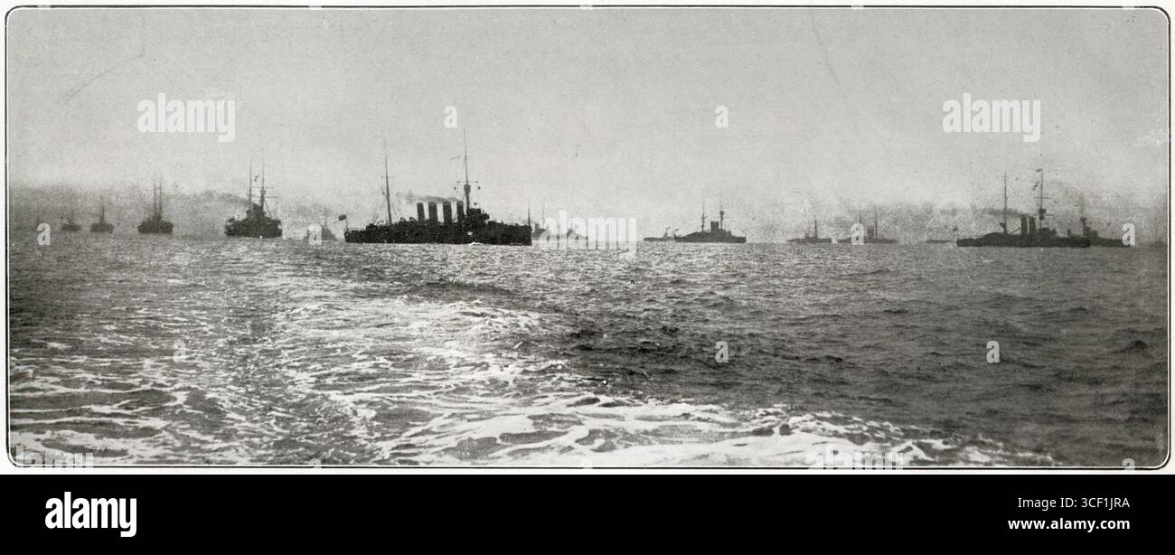 1912 finden vor der Küste von Weymouth, England, Manöver der britischen Marine statt. Stockfoto