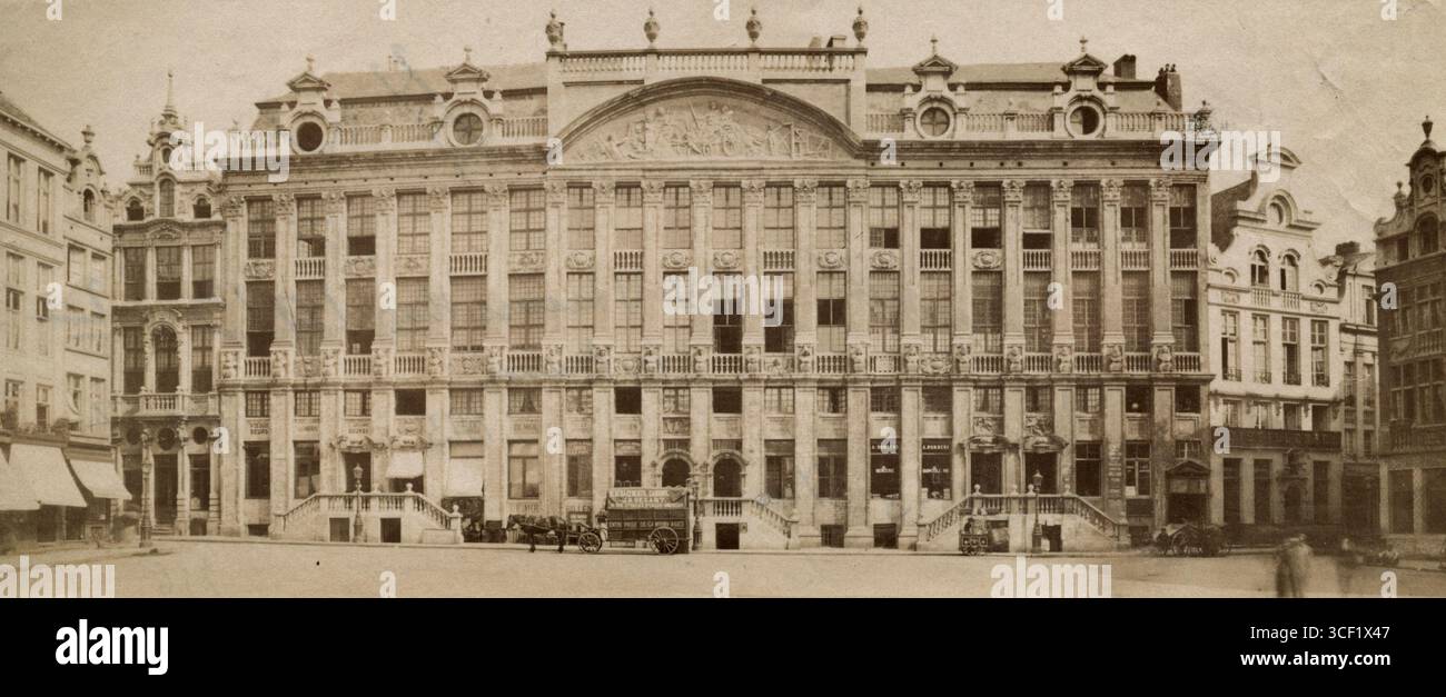 Het Vlaamse huis in Brussel, België, uit 1913. Het toont een voorbeeld van Vlaamse architectuur uit de vroege 20ste eeuw. Stockfoto