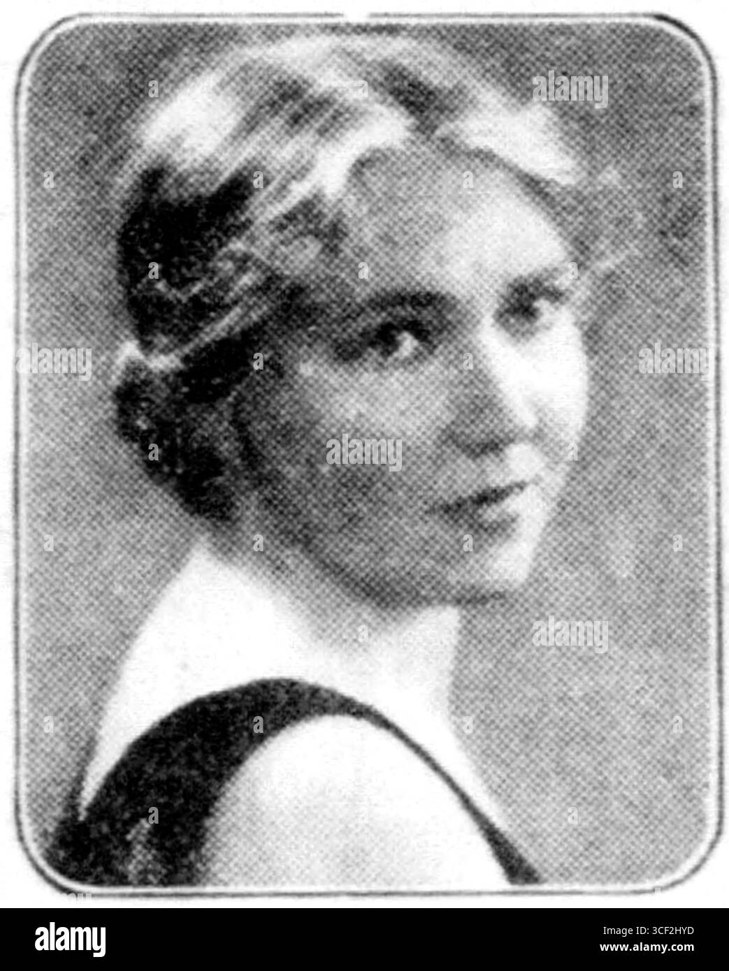 Janny van Wering spielte 1935 ein Cembalo-Konzert im kleinen Saal des Concertgebouw in Amsterdam. Stockfoto