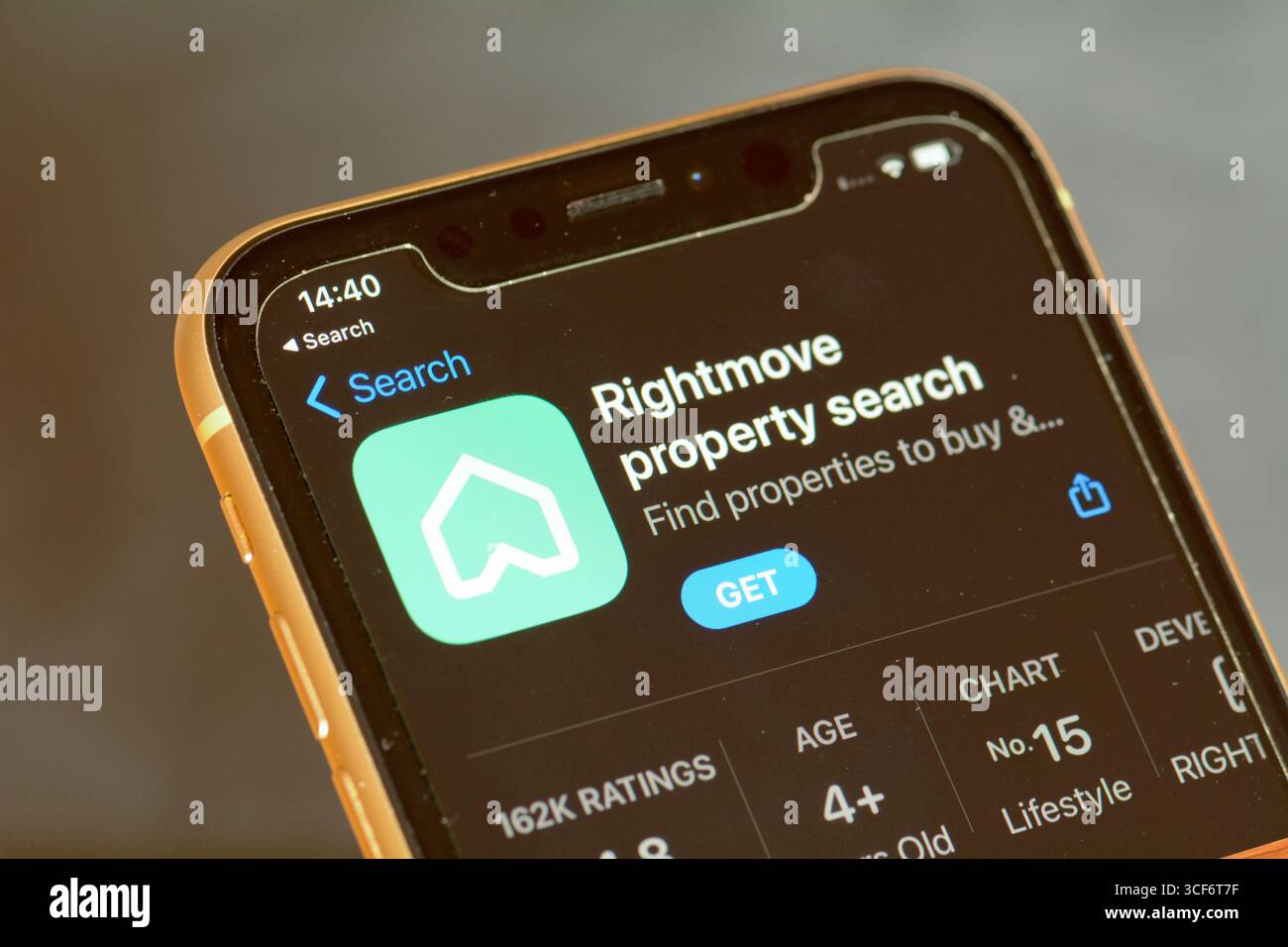 Rightmove App für die Eigenschaftssuche im Apple App Store Stockfoto Rightmove App für die Eigenschaftssuche im Apple App Store Stockfoto