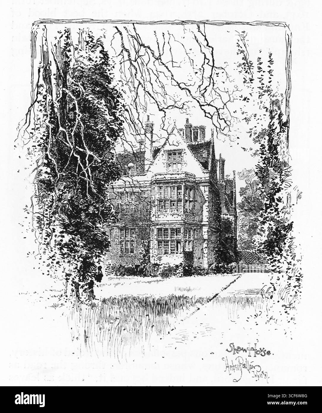Ein fein gerenderter Blick auf Shaw House, Newbury, eingerahmt von bogenförmigen Ästen und dichtem Laub. Die Giebeldächer des elisabethanischen Herrenhauses, die hohen Schornsteine und die Stufenfenster ragen hinter einem bewaldeten Vorderboden hervor. Ein gewundener Weg führt zur prächtigen Fassade, die an ruhige Pracht erinnert. Hugh Thomsons Signatur ist in der unteren Ecke verankert und verbindet künstlerischen Aufschwung mit architektonischer Ehrfurcht. Illustration wurde erstmals 1888 von Richard Clay and Sons in dem Buch Coaching Days and Coaching Ways von W. Outram Tristram veröffentlicht. Die Illustratoren waren Herbert Railton und Hugh Thomson. Stockfoto