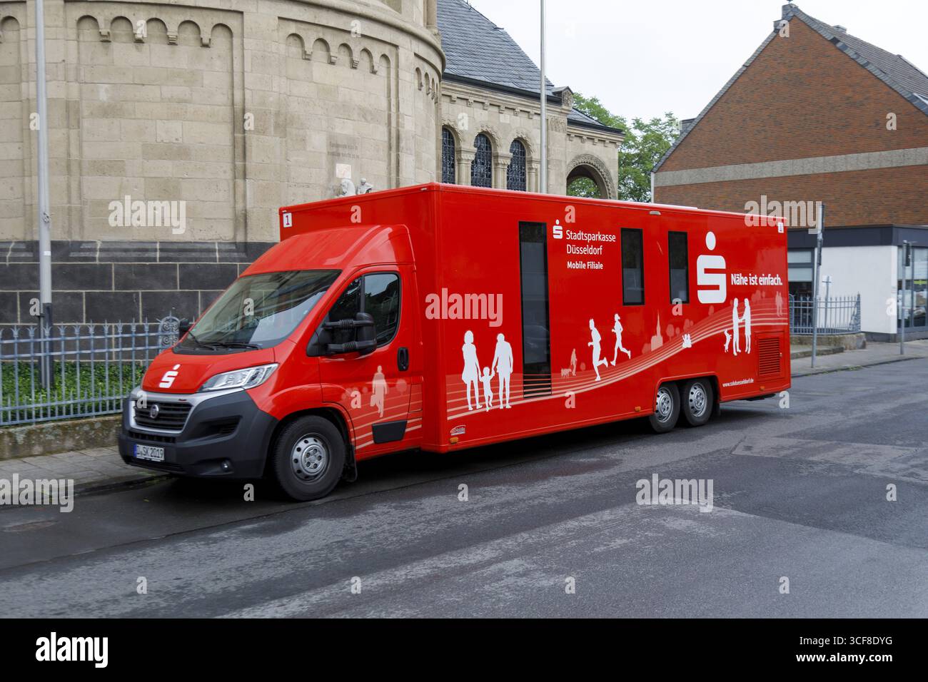 Stadtsparkasse Düsseldorf, die mobile Niederlassung, Düsseldorf, Nordrhein-Westfalen, Deutschland Stockfoto