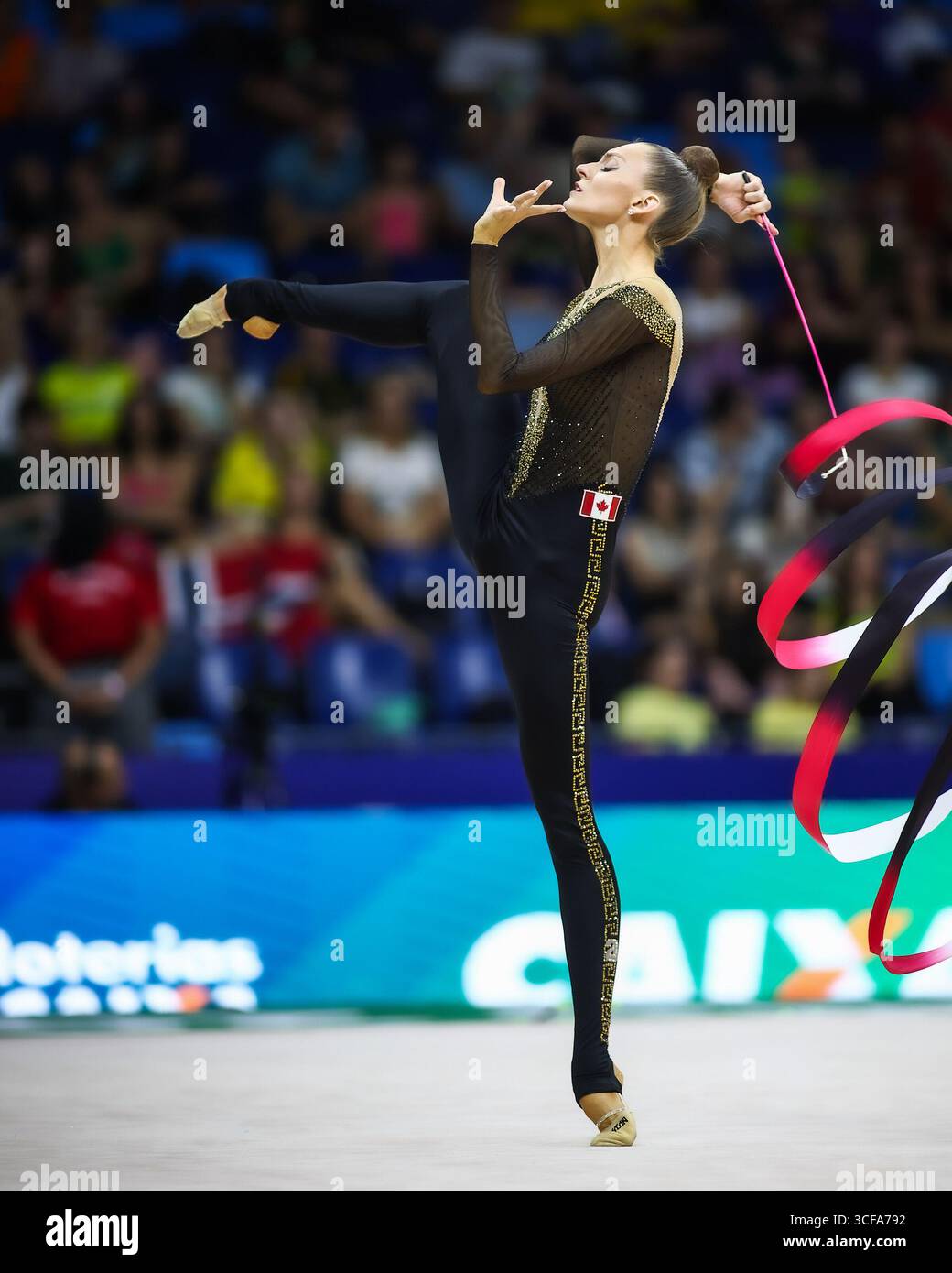 Carmel Kallemaa (Kanada) am zweiten Tag der Allround-Qualifikation; 41. FIG-Weltmeisterschaft im Rhythmischen Turnen um 21.08.2025 im Parque Olimpico (Carioca 1) in Rio de Janeiro (Brasilien). Stockfoto