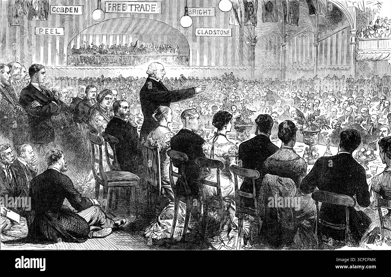 Mr. Gladstone in Leeds: Das Bankett, 1881. Der britische Premierminister in Yorkshire. Um sechs Uhr abends begann das große Bankett in der Tuchhalle, oder besser gesagt, in einem temporären Pavillon, der im Alten Tuchhallen-Hof errichtet wurde, ohne die Anwesenheit des Ehrengastes, der sich noch ausruhen musste, aber er kam rechtzeitig zum Toast und Reden. Der großzügige offene Hof wurde zu diesem Anlass in ein überdachtes Gebäude umgewandelt... es war brillant beleuchtet mit elektrischem Licht, unterstützt durch Gas, und zusammen mit den Namen von Mitgliedern von Mr. Gladstones Kabinett, die hereinstrahlten Stockfoto