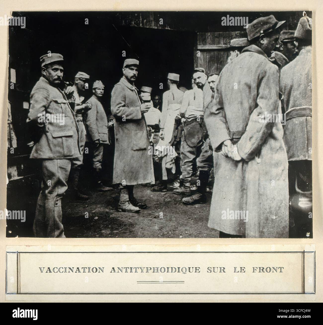 Anti-Typhus-Impfung im Ersten Weltkrieg, c1910 Stockfoto