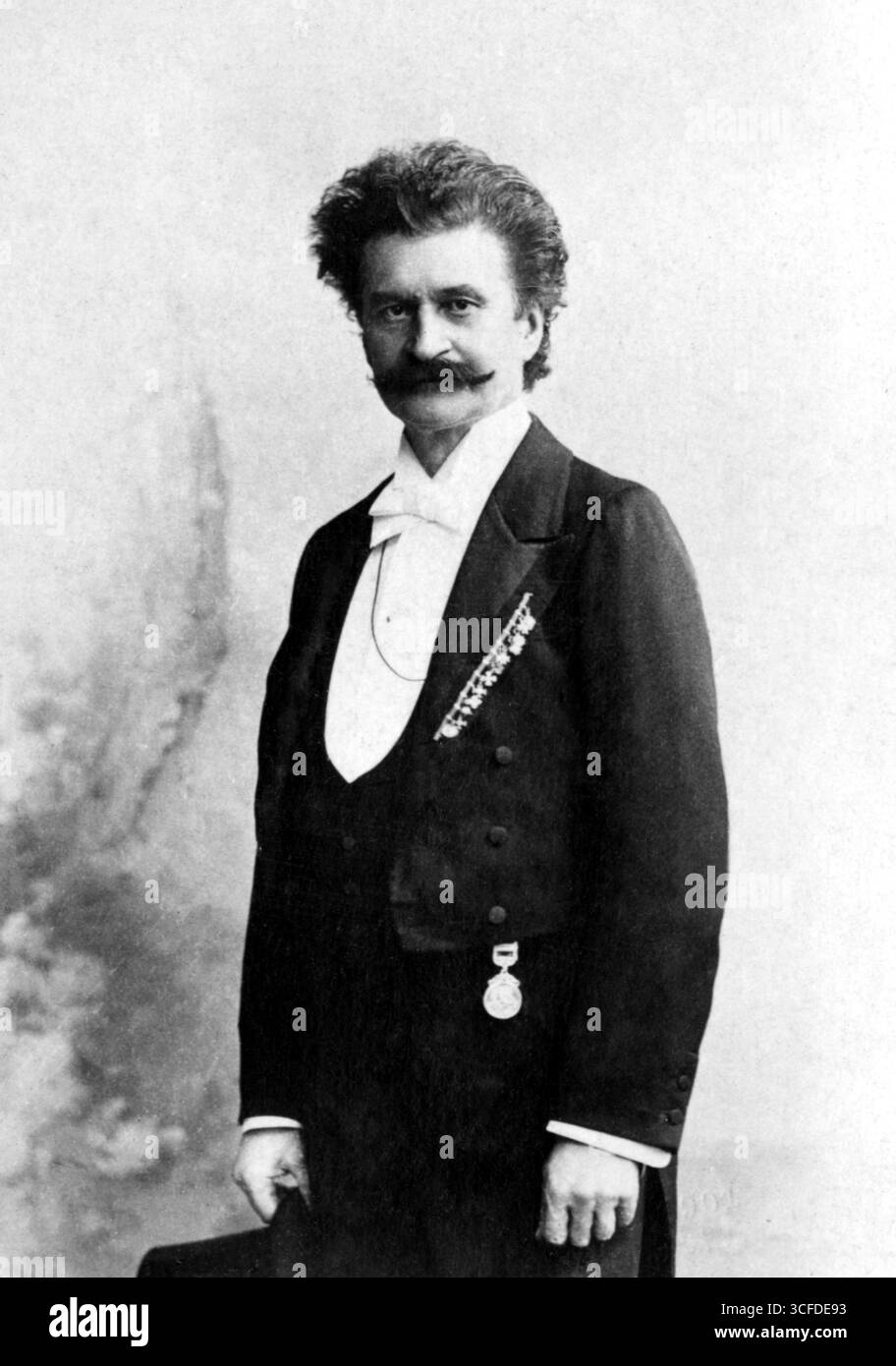 Johann Strauss II. (Auch Johann Strauss der Jüngere, Johann Strauss Jr., Johann Sebastian Strauss (25. Oktober 1825 – 3. Juni 1899) war ein österreichischer Komponist, der vor allem für seine Walzer wie die Blaue Donau bekannt war. Der berühmteste der Familie und zu seinen Lebzeiten als „Walzerkönig“ bekannt. ©TopFoto Stockfoto