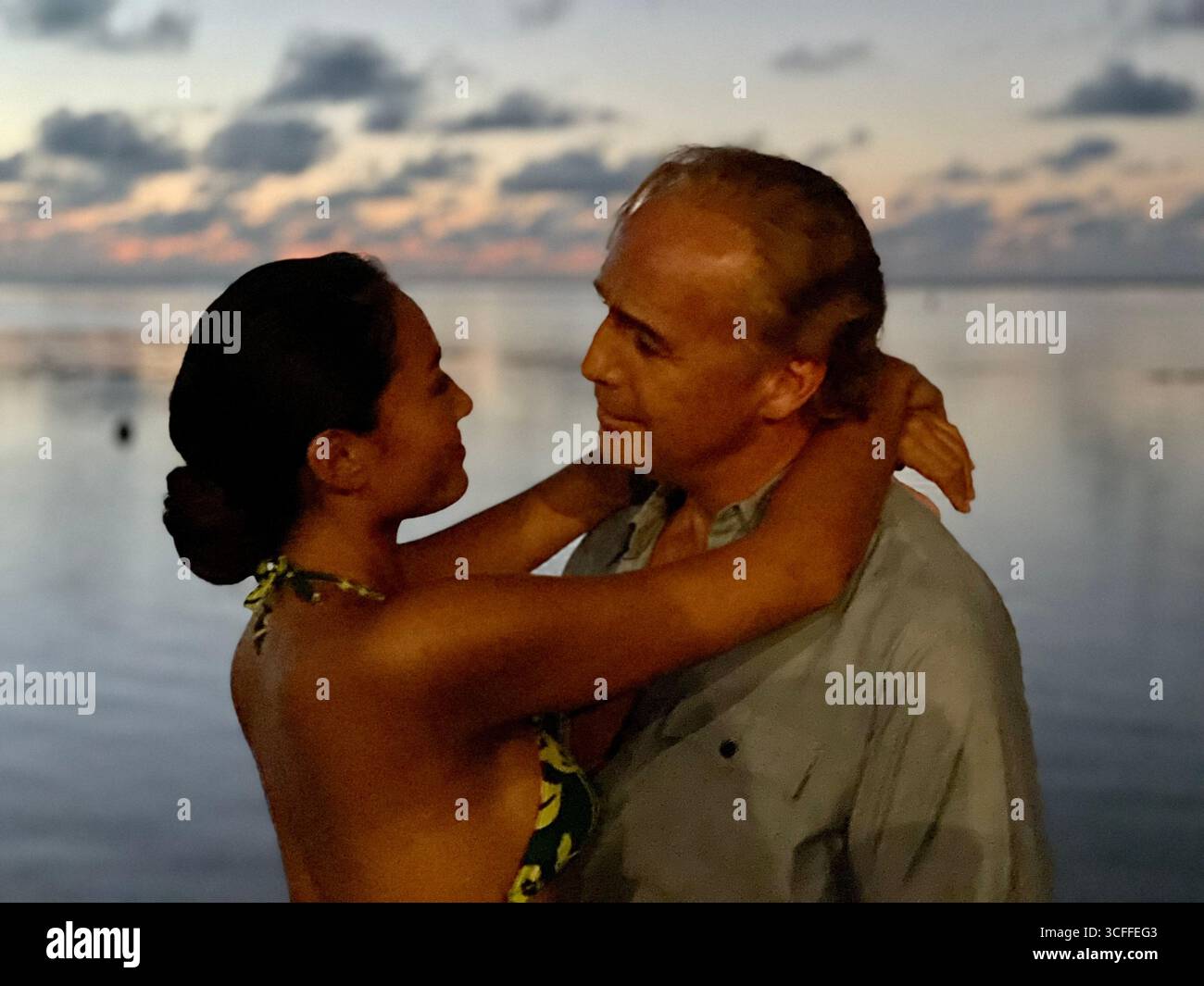 ERSCHEINUNGSDATUM: 19. September 2025 TITEL: Waltzing with Brando ...