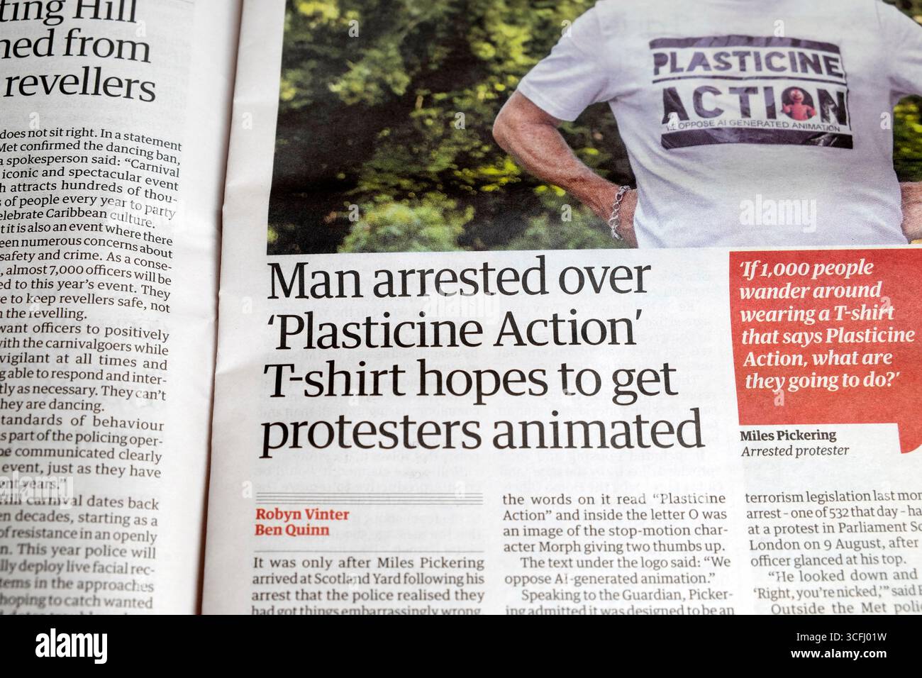 „Mann verhaftet wegen „Plasticine Action“ T-Shirt hofft, Demonstranten animiert zu bekommen“ Guardian-Zeitung schlagzeilenartikel 19. August 2025 London England Großbritannien Stockfoto