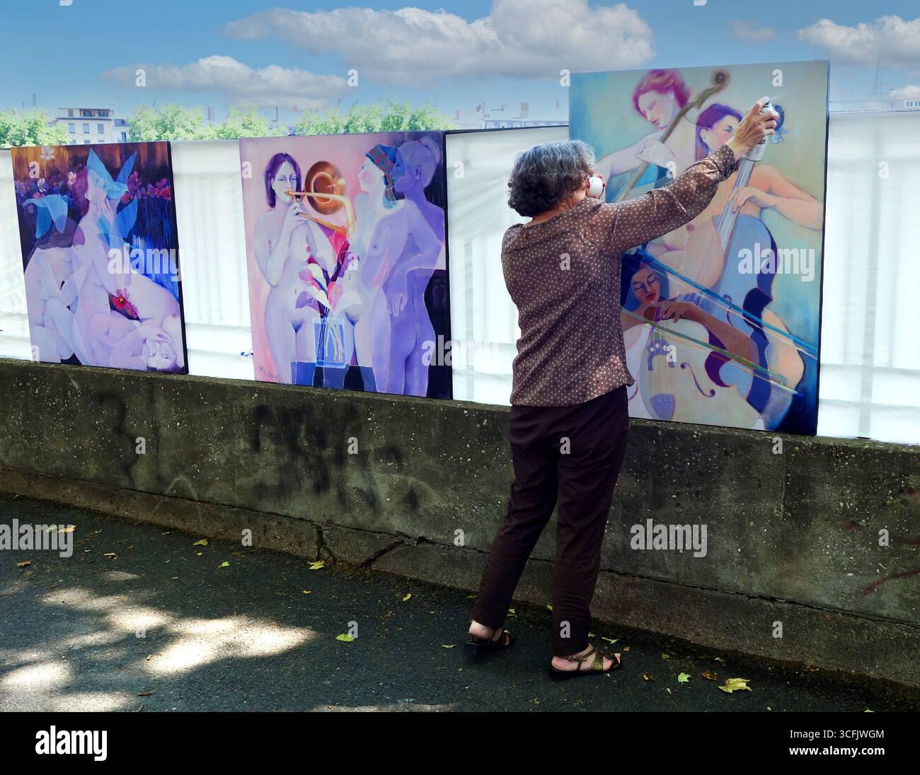 Künstler Spray Malerei Gemälde Kunst Künstler Markt in der Nähe von The Saone Fluss Lyon Frankreich Stockfoto