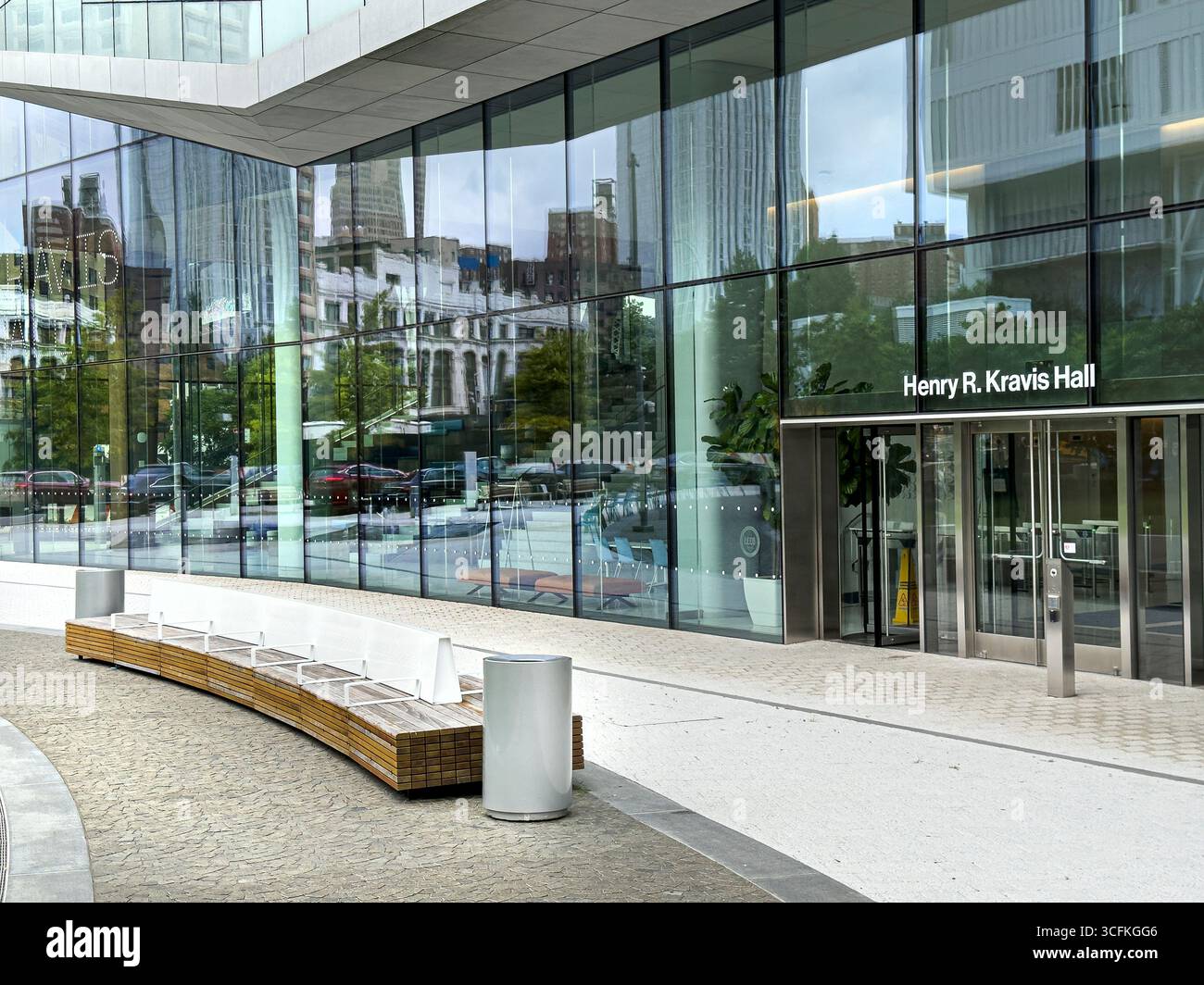 Henry R. Kravis Hall, Außenansicht des Gebäudes, Columbia University Business School, Columbia University, Manhattanville Campus, 665 West 130th Street Stockfoto