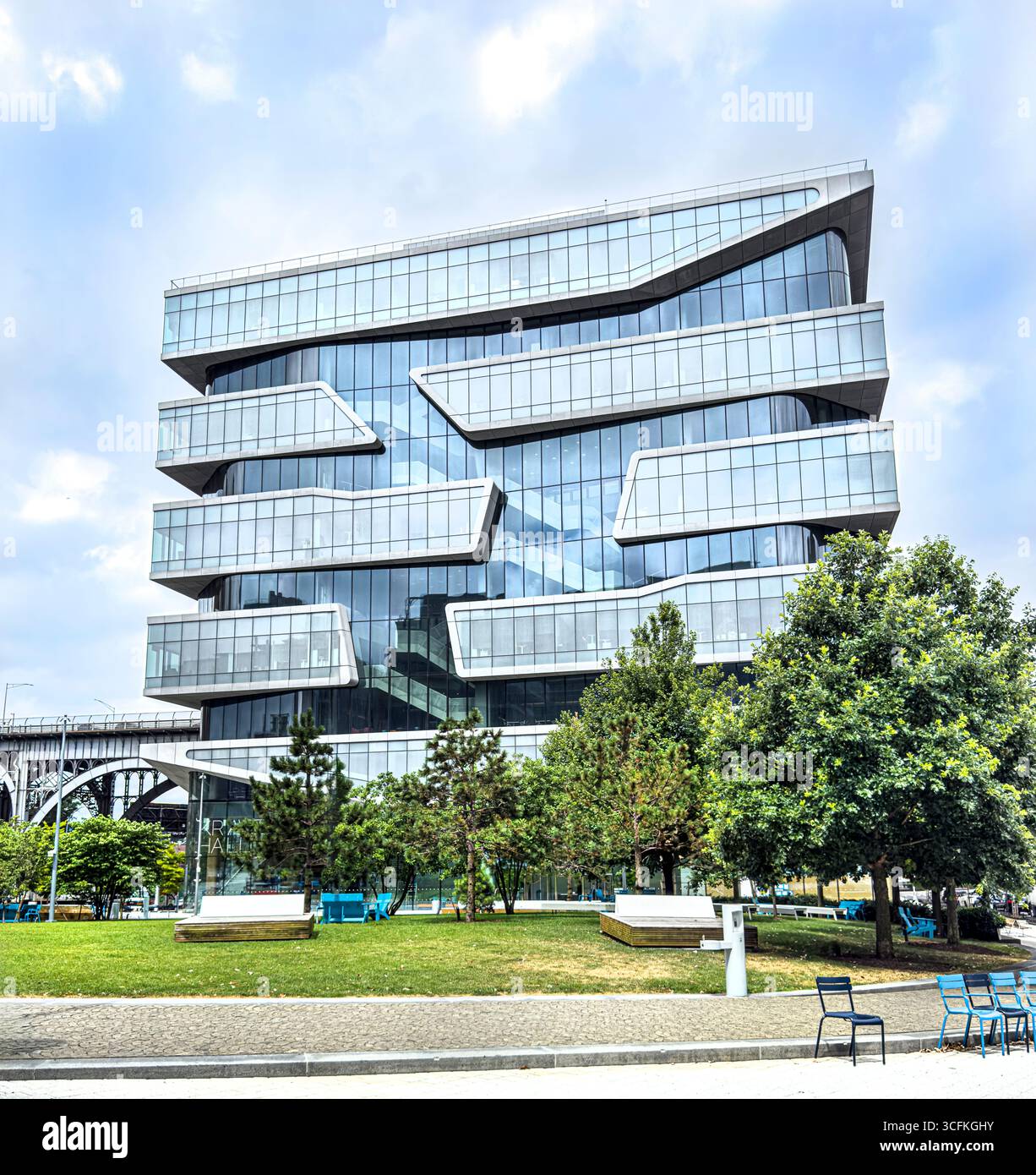 Henry R. Kravis Hall, Außengebäude, Columbia University Business School, Columbia University, Manhattanville Campus, 665 West 130th Street, West Stockfoto