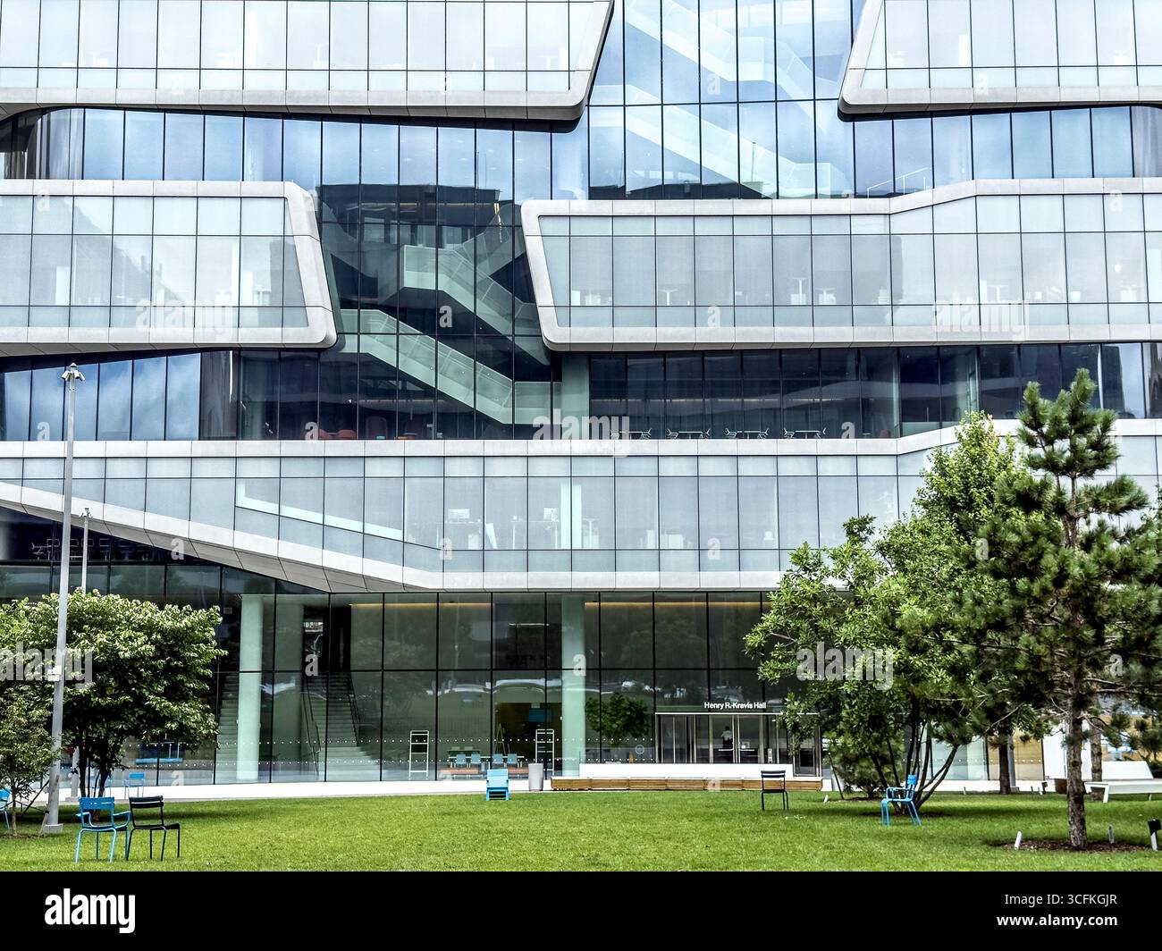 Henry R. Kravis Hall, Außengebäude, Columbia University Business School, Columbia University, Manhattanville Campus, 665 West 130th Street, West Stockfoto