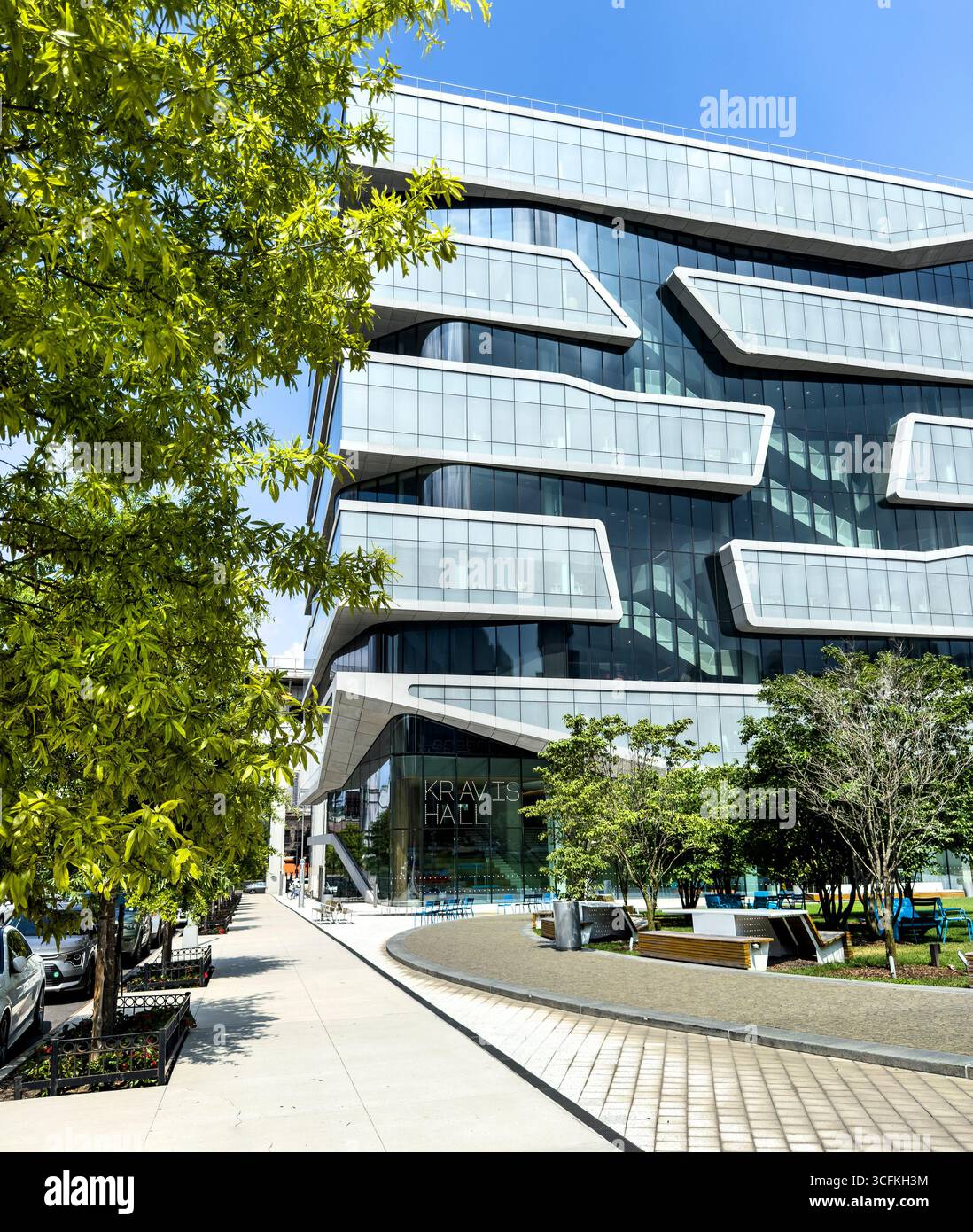 Henry R. Kravis Hall, Außengebäude und Campus-Szene, Columbia University Business School, Columbia University, Manhattanville Campus, 665 West 13 Stockfoto