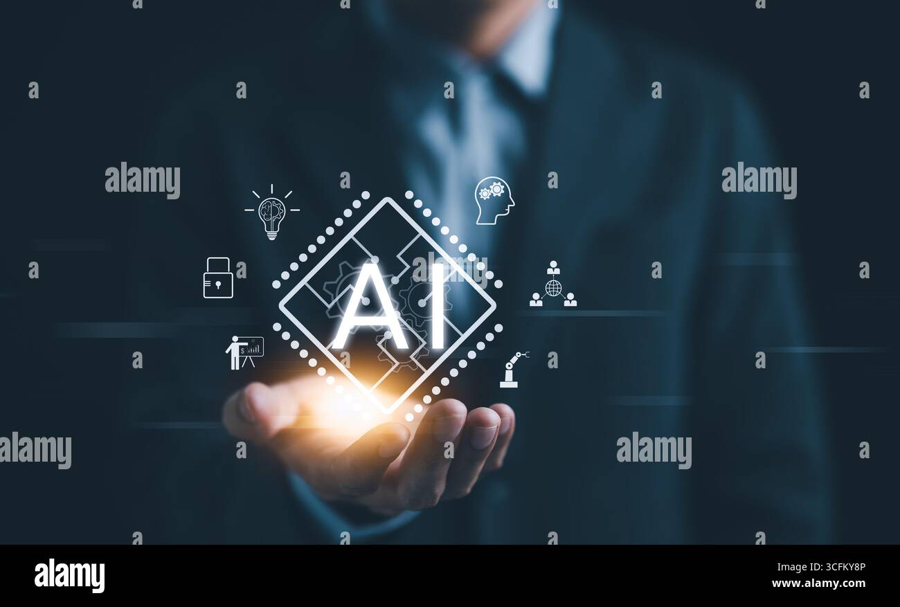 KI-Technikkonzept. Geschäftsmann, der Chip-CPU hält, arbeitet mit KI und künstlicher Intelligenz. Computerverbindung mit intelligenten Informationen Stockfoto