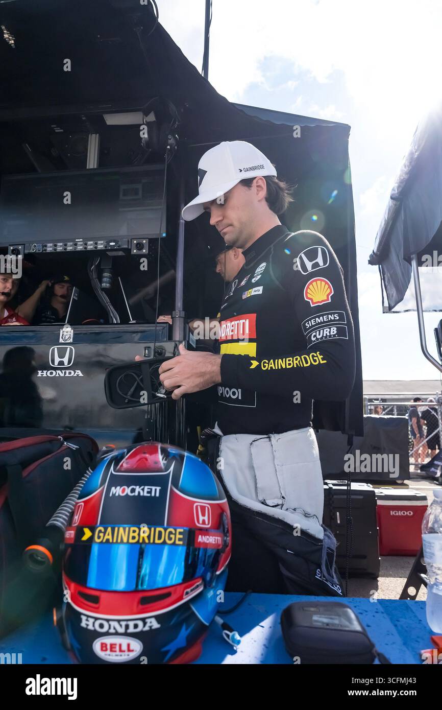 INDYCAR Series-Fahrer COLTON HERTA (26) (USA) aus Valencia, KALIFORNIEN, bereitet sich auf das Training für die Milwaukee Mile 250 im Wisconsin State Fair Park und die Milwaukee Mile in WEST ALLIS WI vor. Stockfoto