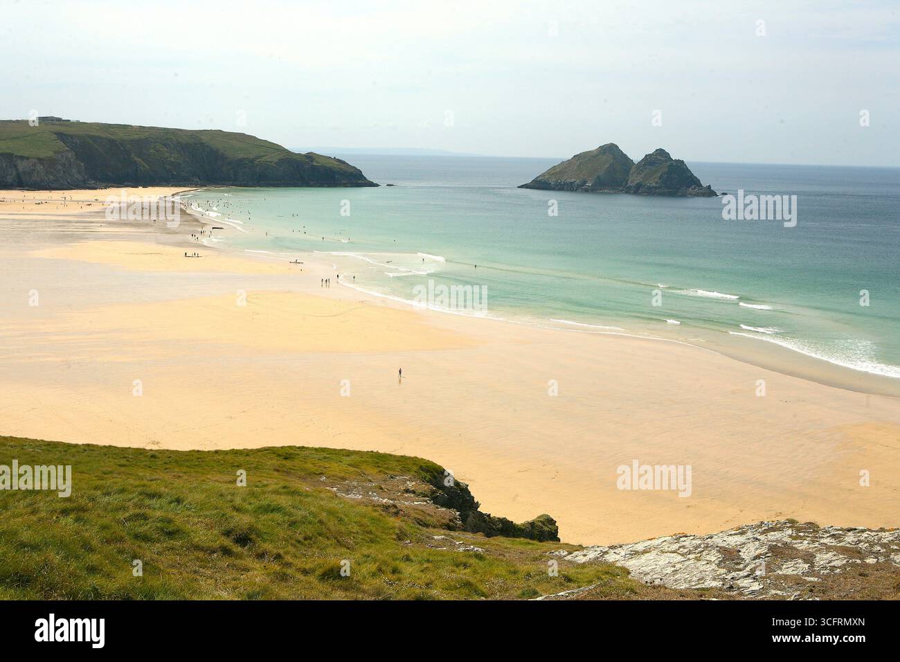 Penhale Point und Carter's Rock oder Gull Rock, Holywell Beach Holywell Bay Cornwall, Kernow England von den Kelseys. Stockfoto
