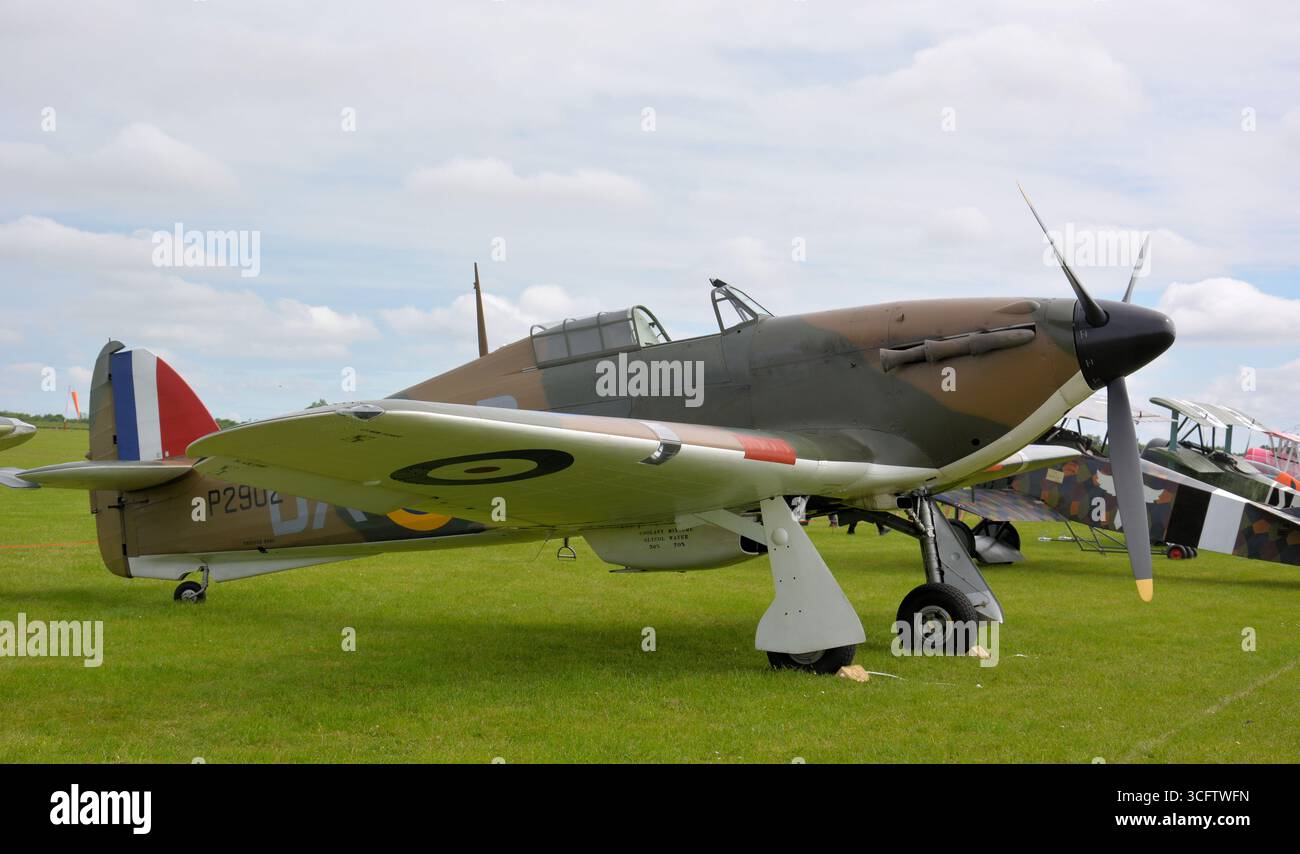 Hawker Hurricane Fighters auf einer Flugschau am Sywell Aerodrome in Northamptonshire, Großbritannien Stockfoto