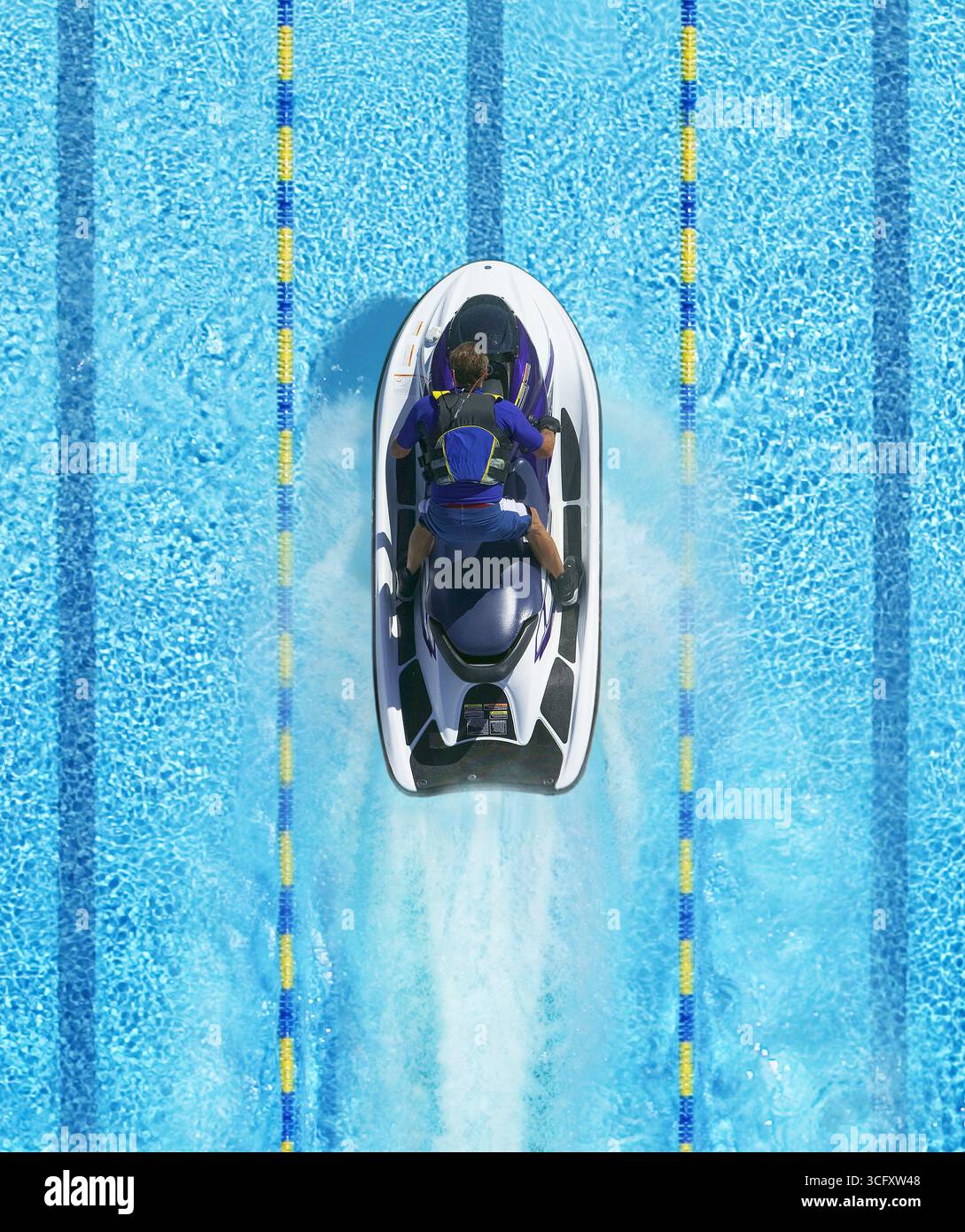 Wave Runner im Olympischen Pool — Overhead Stockfoto