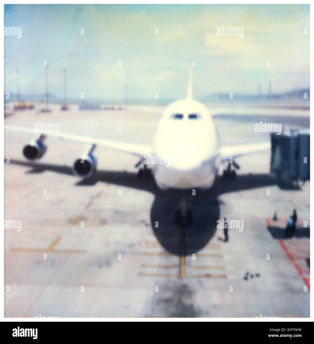 Ein Flugzeug Taxis an einem Flughafen. Stockfoto